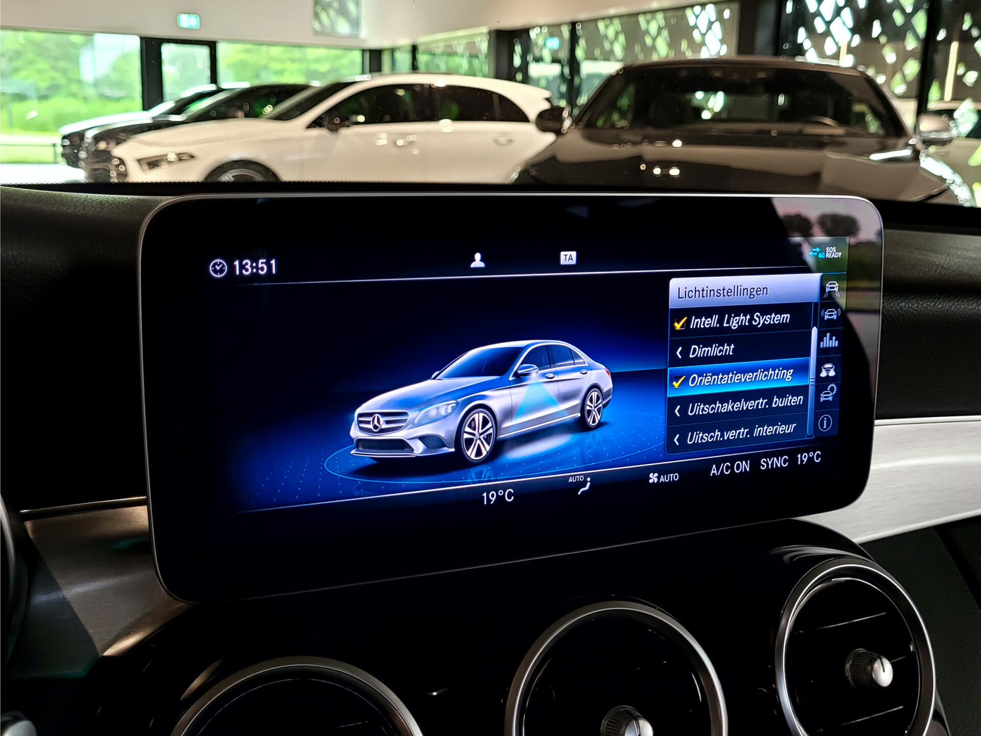 Mercedes-Benz C-Klasse 220 d Avantgarde Facelift | Schuifdak | Multibeam | Trekhaak | Smartphone | Aut9 Foto 23