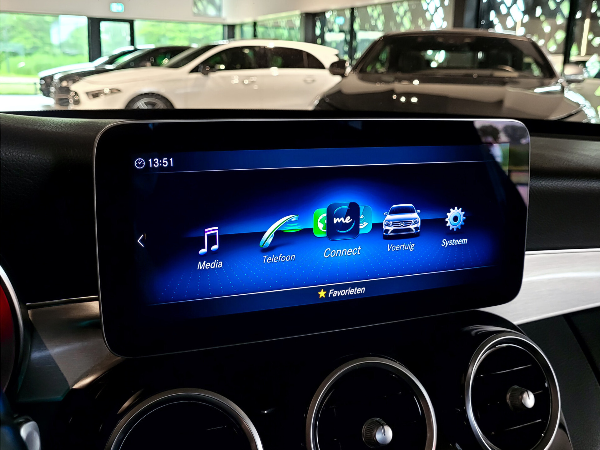 Mercedes-Benz C-Klasse 220 d Avantgarde Facelift | Schuifdak | Multibeam | Trekhaak | Smartphone | Aut9 Foto 27