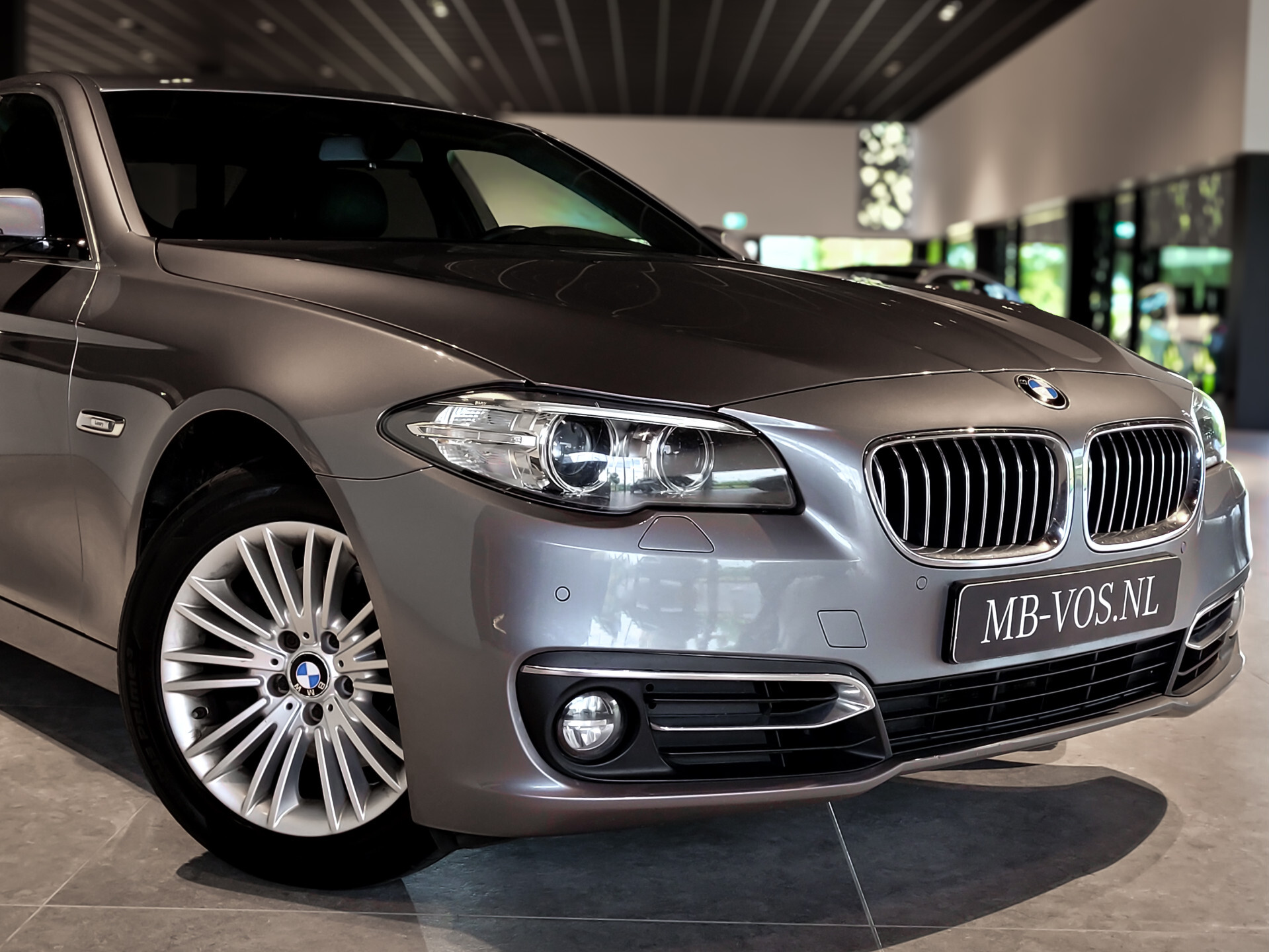 BMW 5 Serie 520D EXECUTIVE Luxury Leder | Prof Navi | Verwarmde Stoelen | LED Foto 25