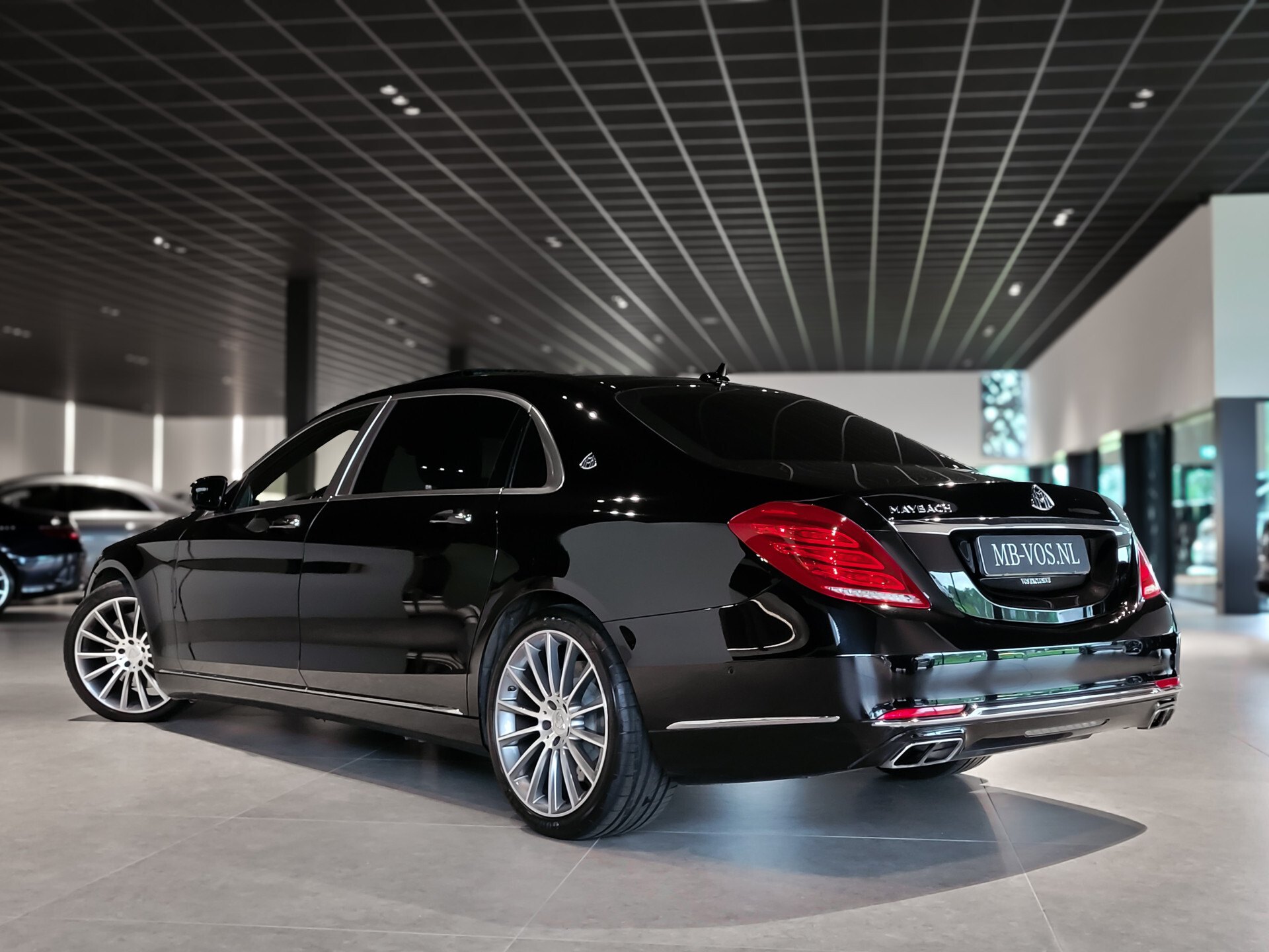 Mercedes-Benz S-Klasse 500 Maybach First Class | Burmester 3D | Magic Body Control | Champagne flutes Foto 2