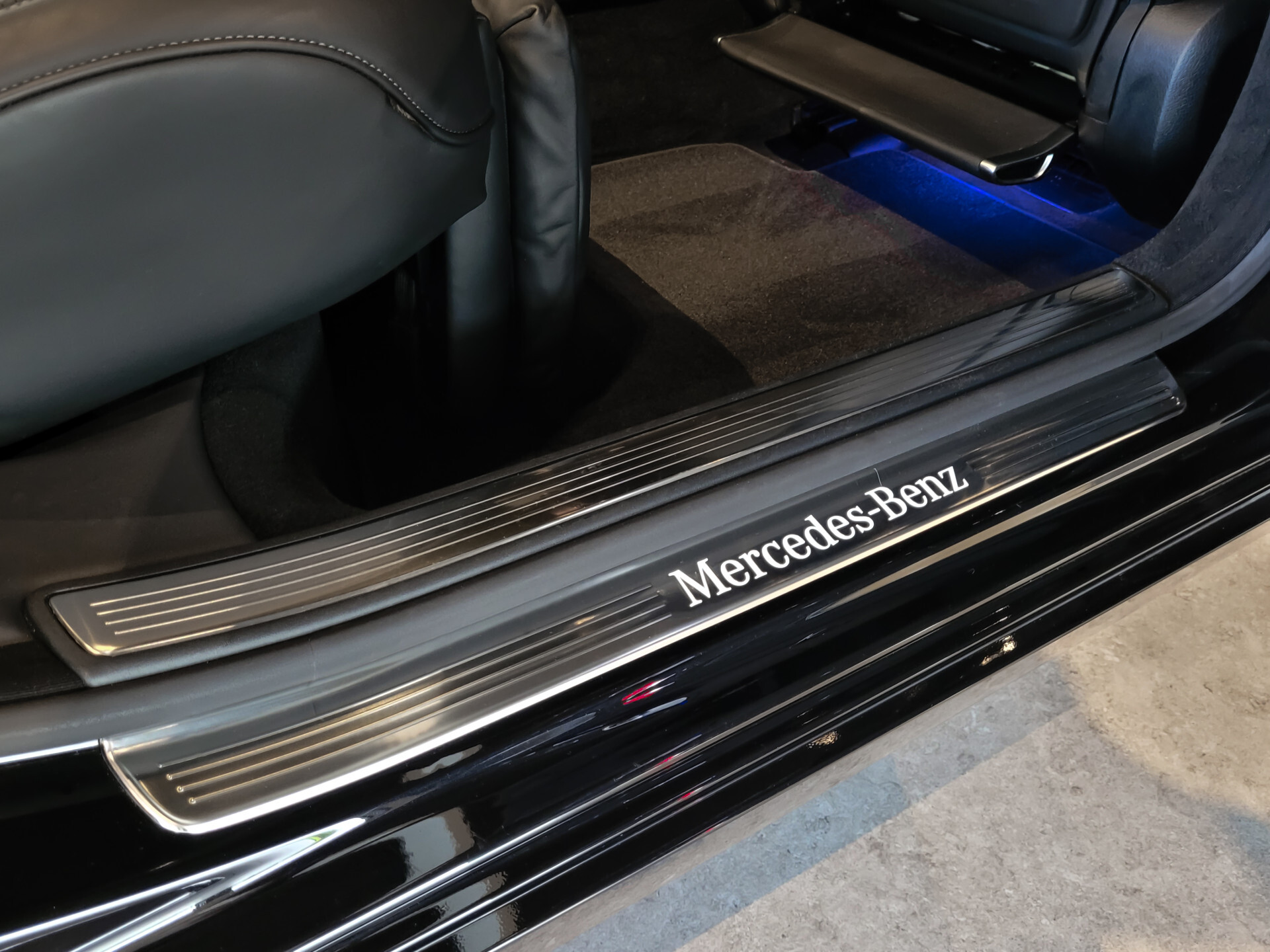 Mercedes-Benz S-Klasse 500 Maybach First Class | Burmester 3D | Magic Body Control | Champagne flutes Foto 37