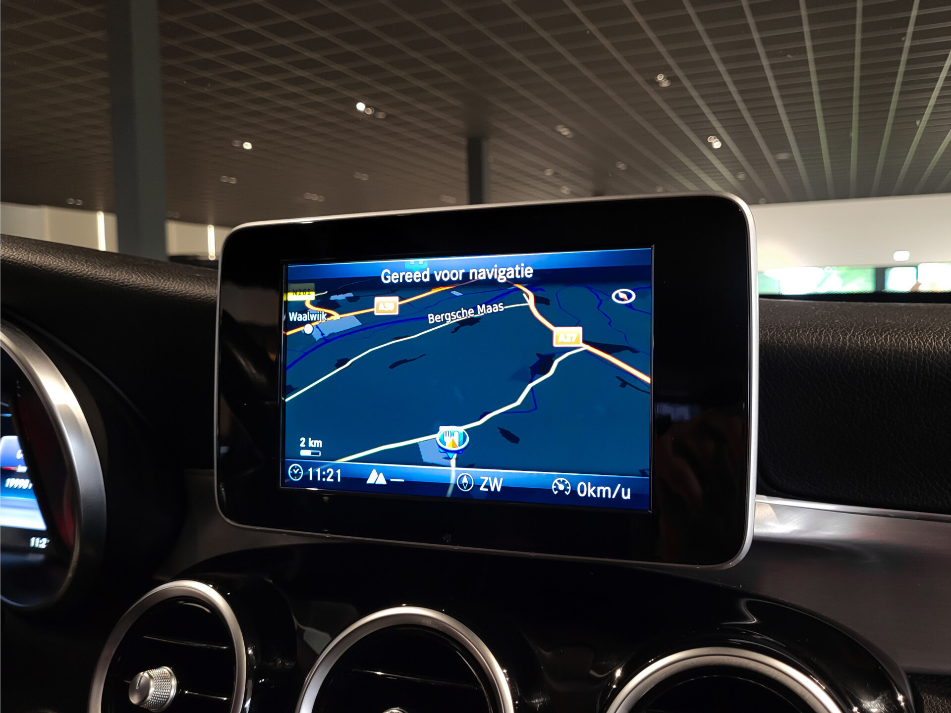 Mercedes-Benz C-Klasse Estate 180 Avantgarde Aut-kofferklep | Verw-stoelen | LED-verlichting | Privacyglass | New Service Foto 11