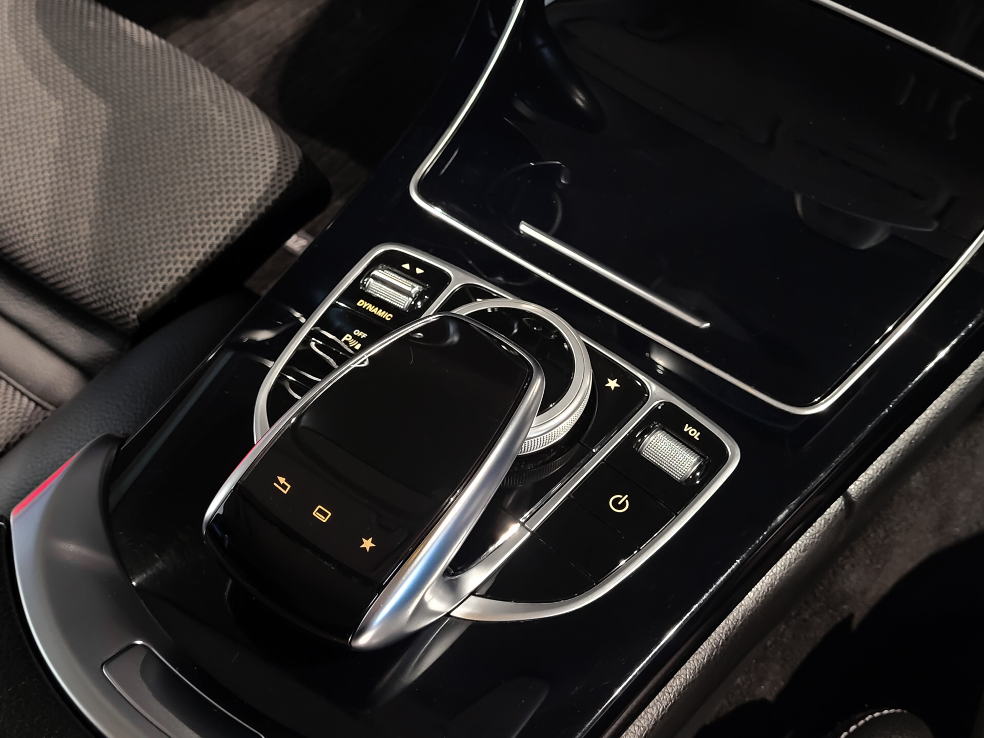 Mercedes-Benz C-Klasse Estate 180 Avantgarde Aut-kofferklep | Verw-stoelen | LED-verlichting | Privacyglass | New Service Foto 20