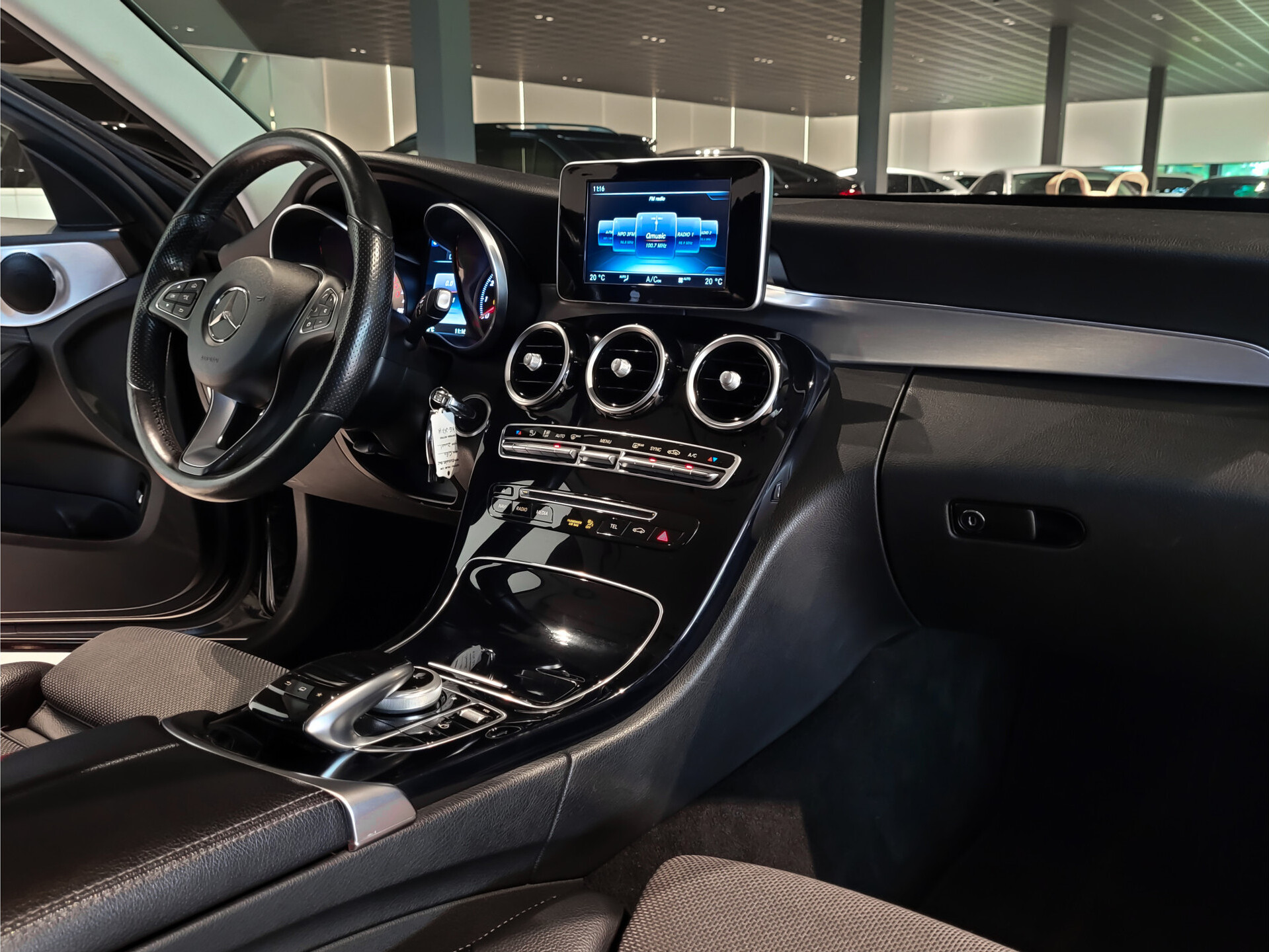 Mercedes-Benz C-Klasse Estate 180 Avantgarde Aut-kofferklep | Verw-stoelen | LED-verlichting | Privacyglass | New Service Foto 25