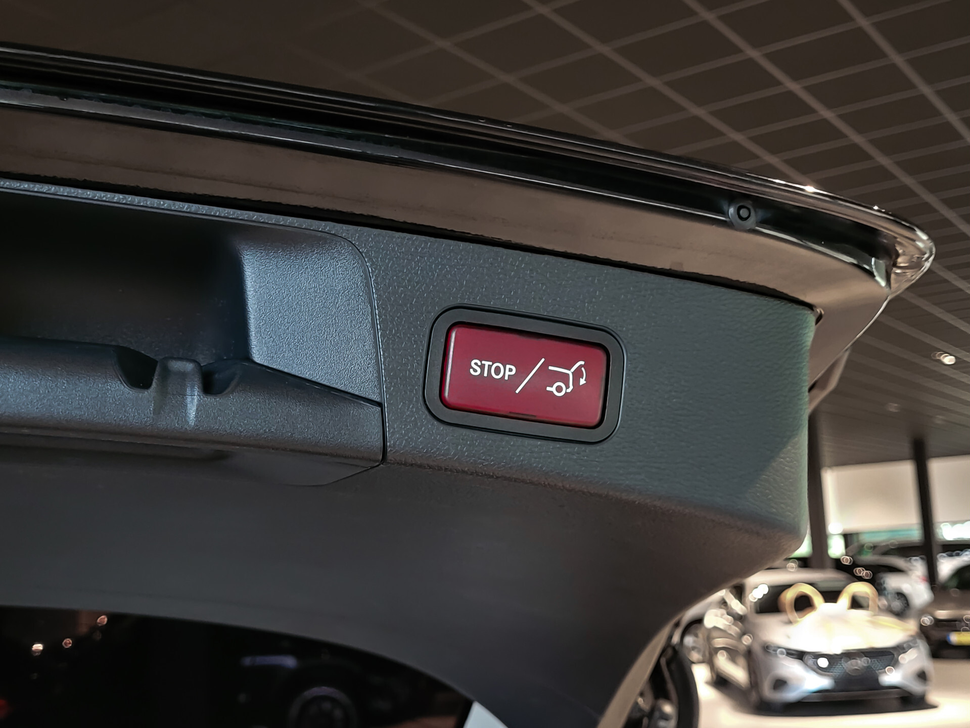 Mercedes-Benz C-Klasse Estate 180 Avantgarde Aut-kofferklep | Verw-stoelen | LED-verlichting | Privacyglass | New Service Foto 27