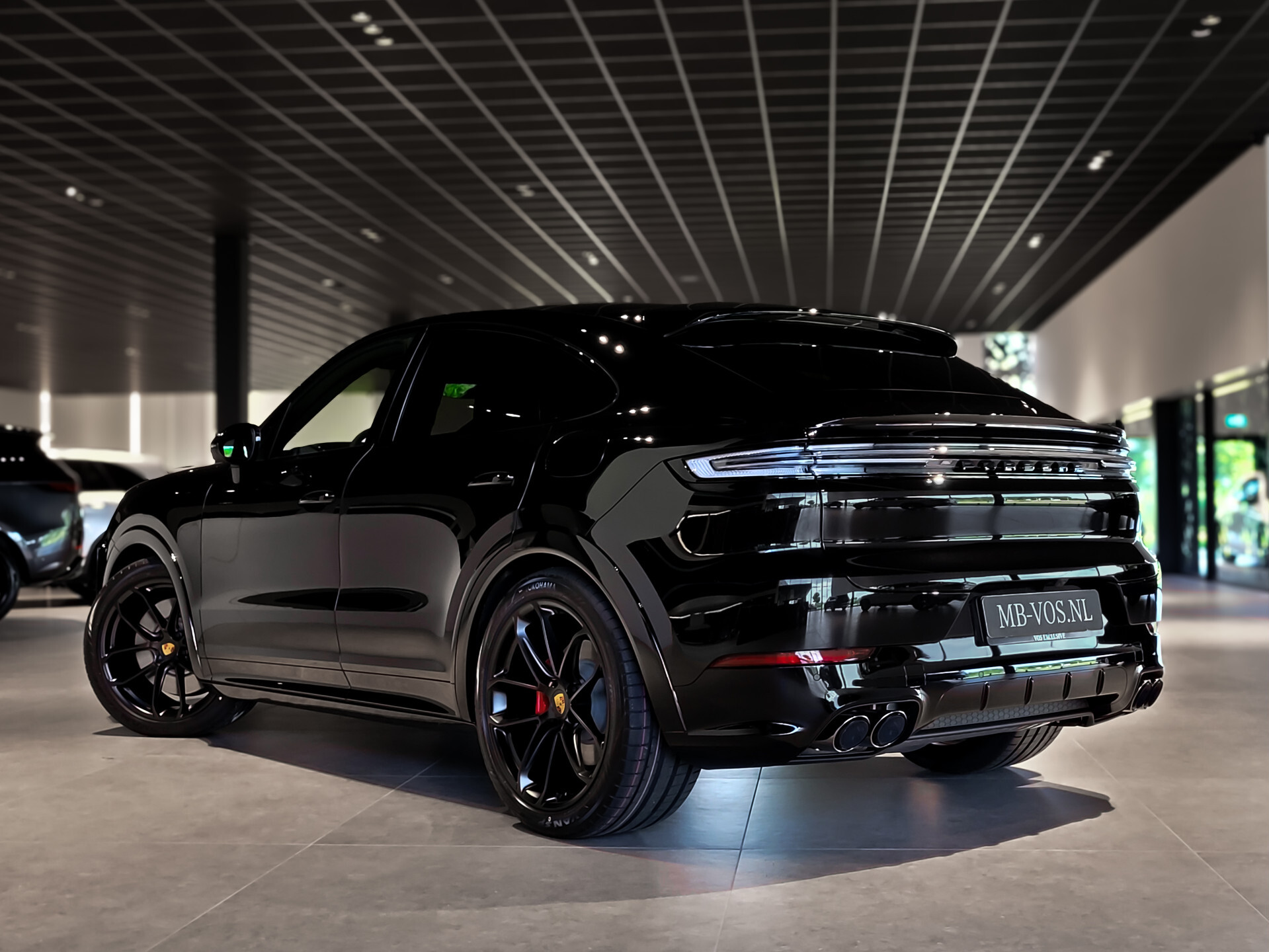 Porsche Cayenne Coupé 3.0 S E-Hybrid Sport Design | 22" | Carbon | Achterasbesturing | Volleder | Panorama | HUD | ACC | Keyless | Sportuitlaat | Stoelkoeling Foto 2