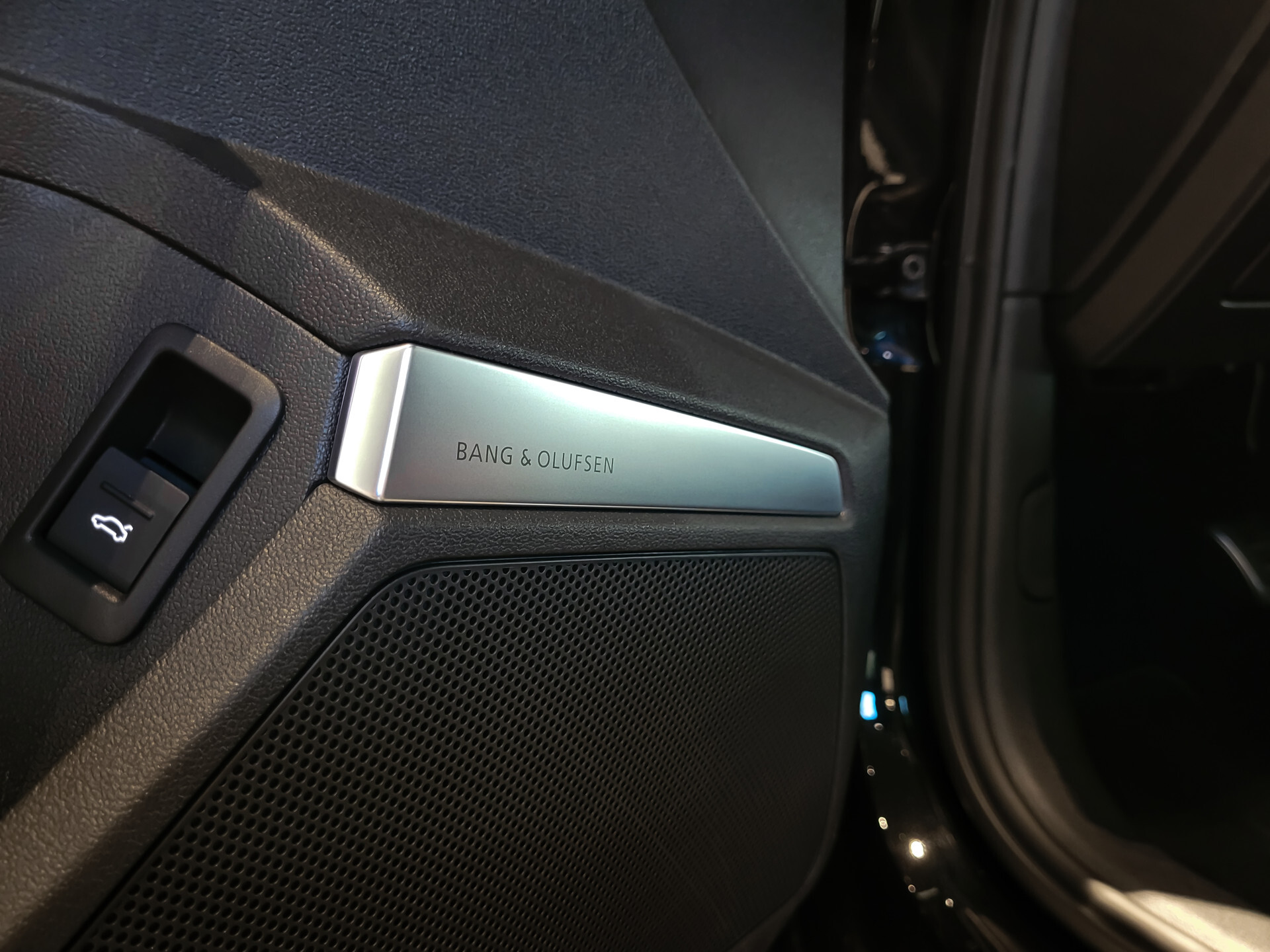 Audi RS3 Limousine 2.5 TFSI Quattro 400pk Hulk Edition B&O | Panorama | Adaptive Cruise | Keyless | Sportstoelen | Fijnnappa | Carbon | Full LED Foto 14