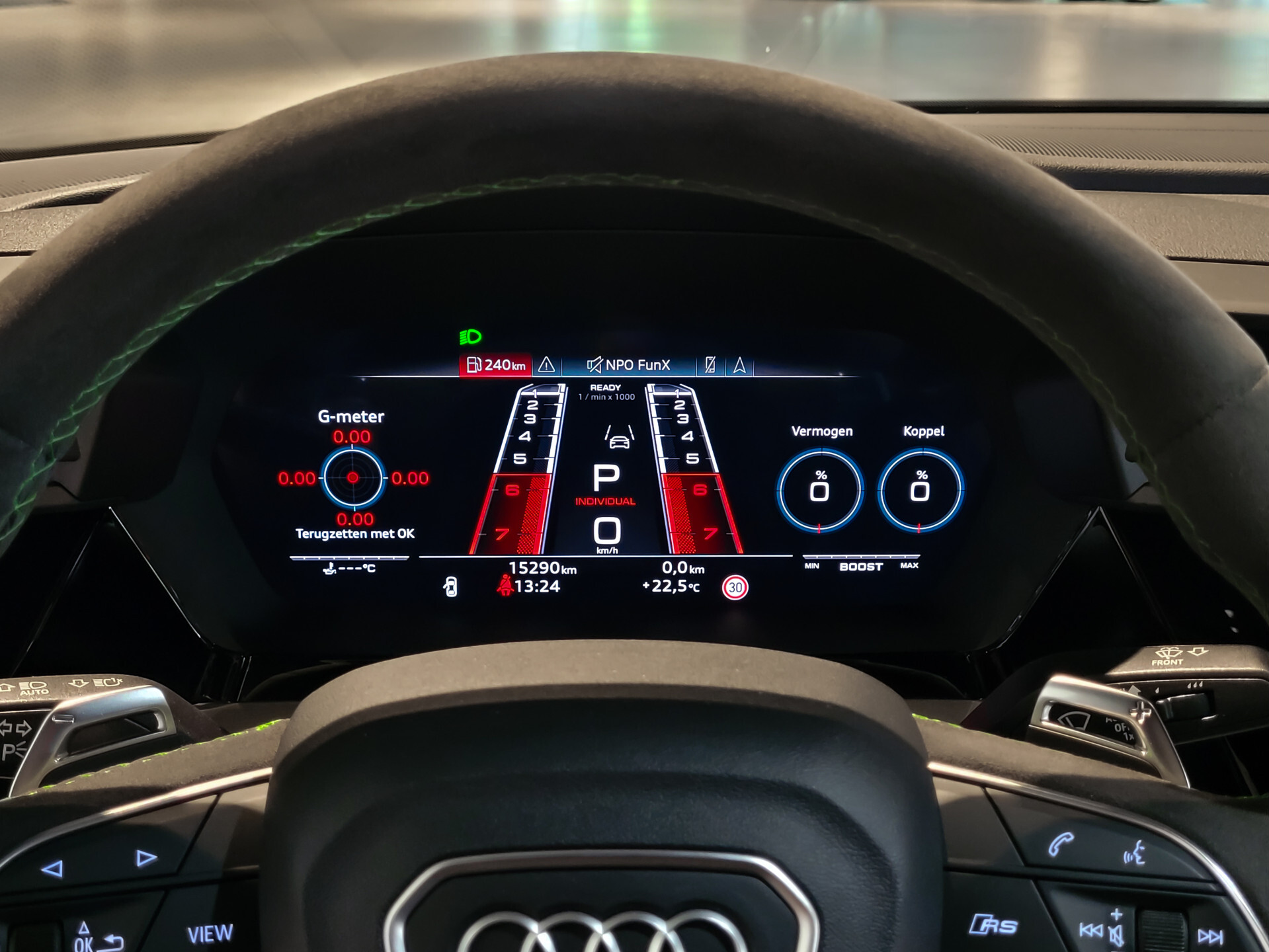 Audi RS3 Limousine 2.5 TFSI Quattro 400pk Hulk Edition B&O | Panorama | Adaptive Cruise | Keyless | Sportstoelen | Fijnnappa | Carbon | Full LED Foto 16