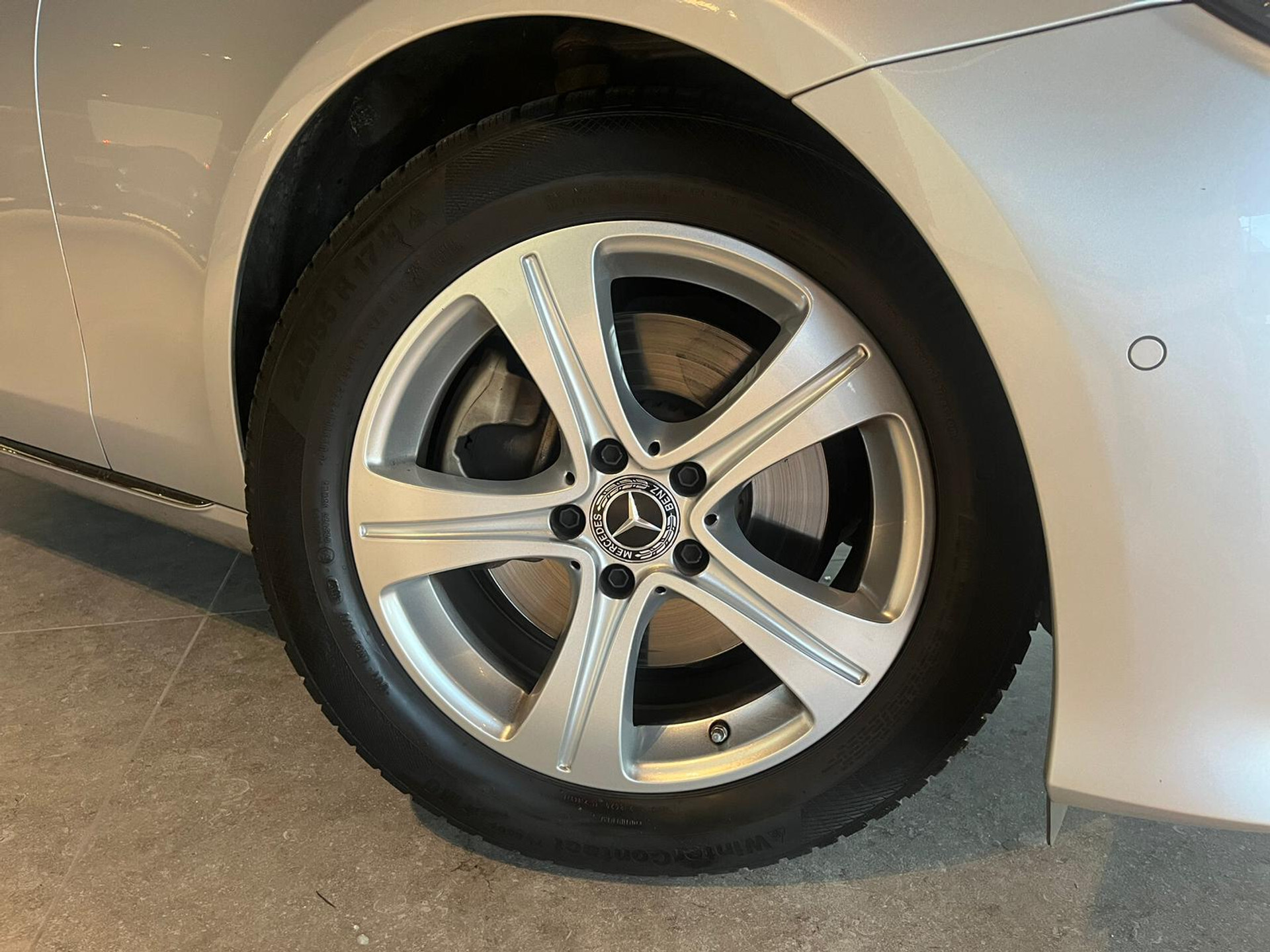 Mercedes-Benz E-Klasse 250 Avantgarde Schuifdak | Afn-Trekhaak | LED | Camera | Volledige historie Foto 41