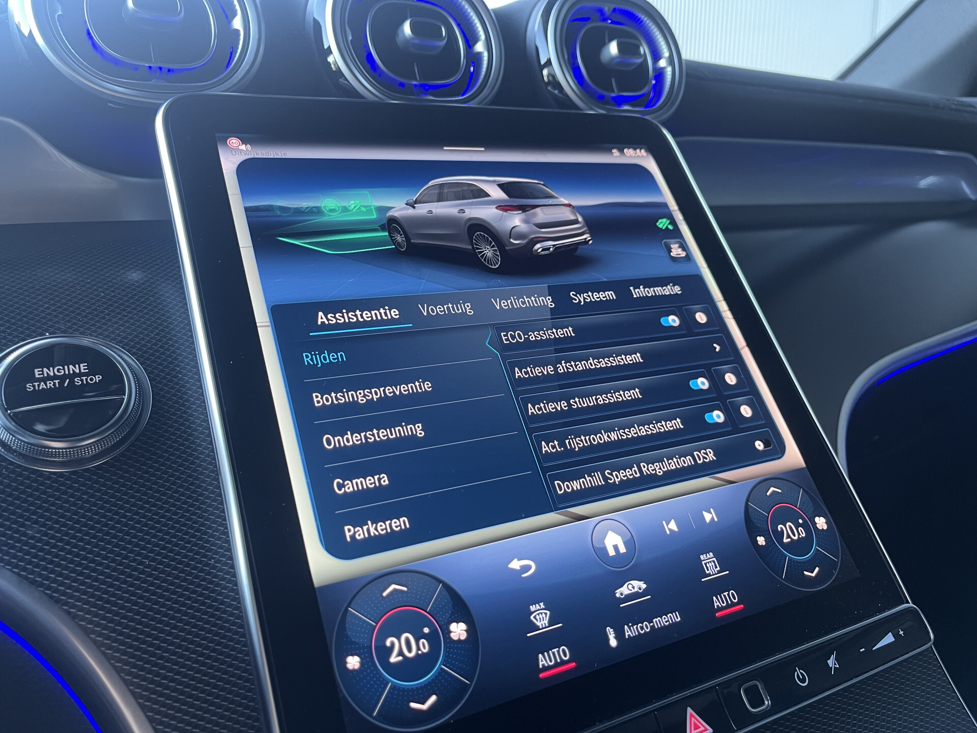 Mercedes-Benz GLC 400e 4-M AMG Burmester | Keyless | Massage | Distronic | Trekhaak | Panorama | 21" | Night | HUD | Stoelkoeling Foto 20