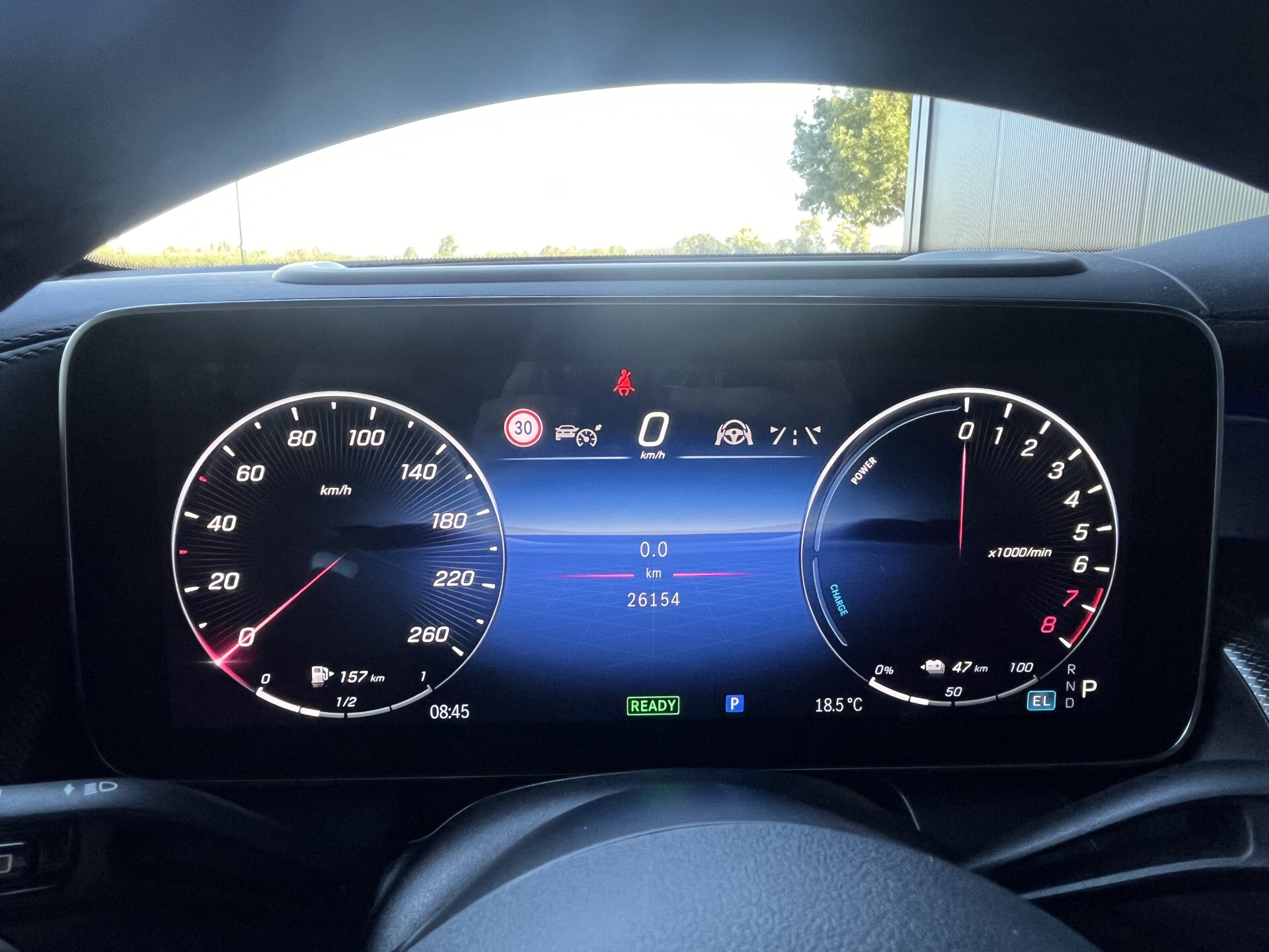 Mercedes-Benz GLC 400e 4-M AMG Burmester | Keyless | Massage | Distronic | Trekhaak | Panorama | 21" | Night | HUD | Stoelkoeling Foto 25