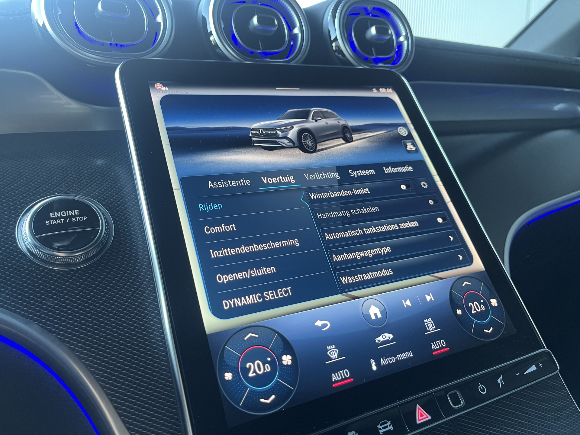 Mercedes-Benz GLC 400e 4-M AMG Burmester | Keyless | Massage | Distronic | Trekhaak | Panorama | 21" | Night | HUD | Stoelkoeling Foto 30