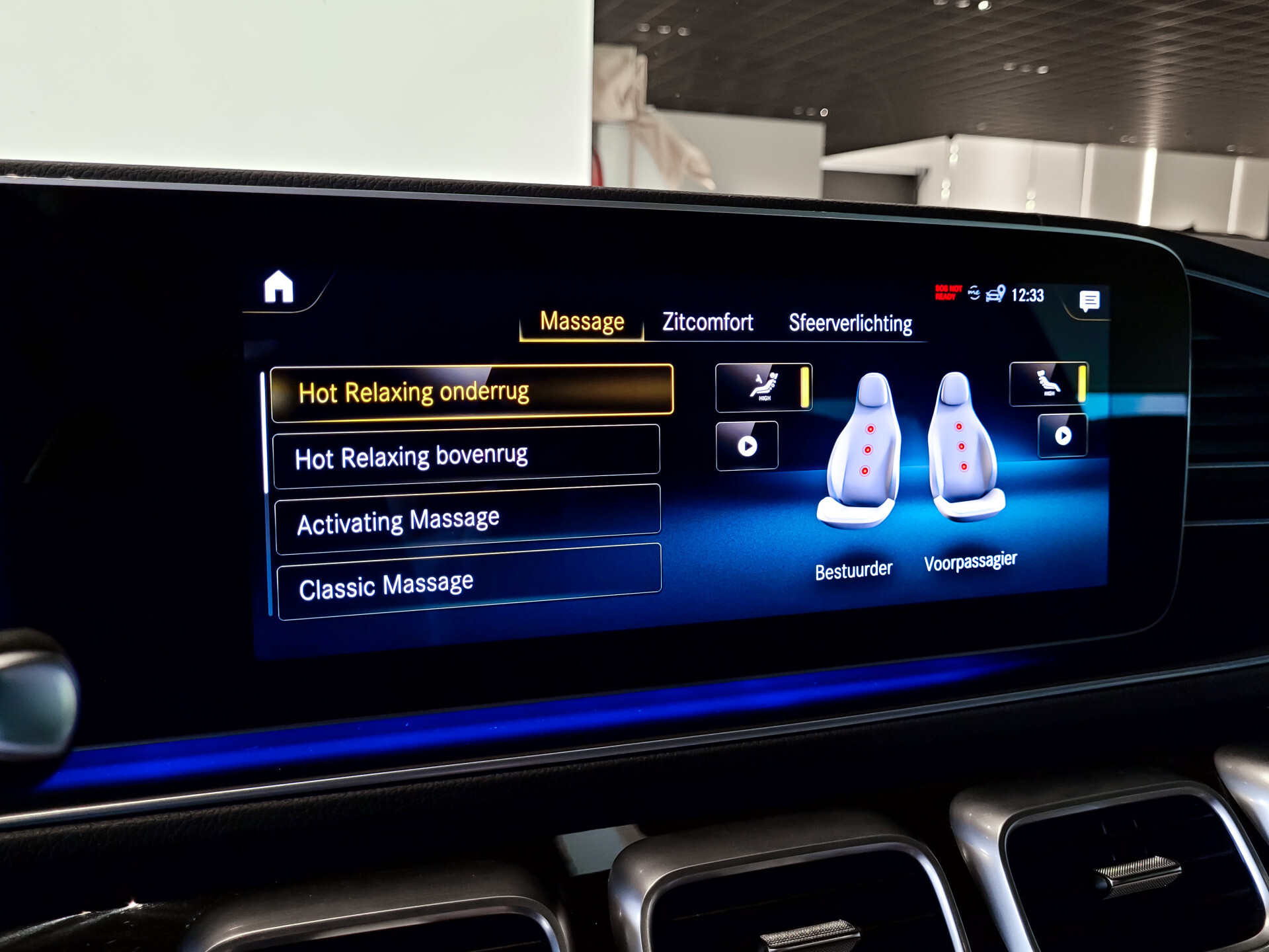 Mercedes-Benz GLE Coupé 350 e 4-M AMG Luchtvering | Massage | HUD | Distronic | Stoelkoeling | Trekhaak | Burmester | Night Foto 11