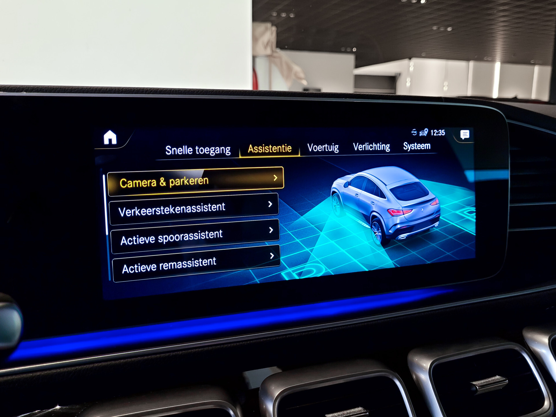 Mercedes-Benz GLE Coupé 350 e 4-M AMG Luchtvering | Massage | HUD | Distronic | Stoelkoeling | Trekhaak | Burmester | Night Foto 22