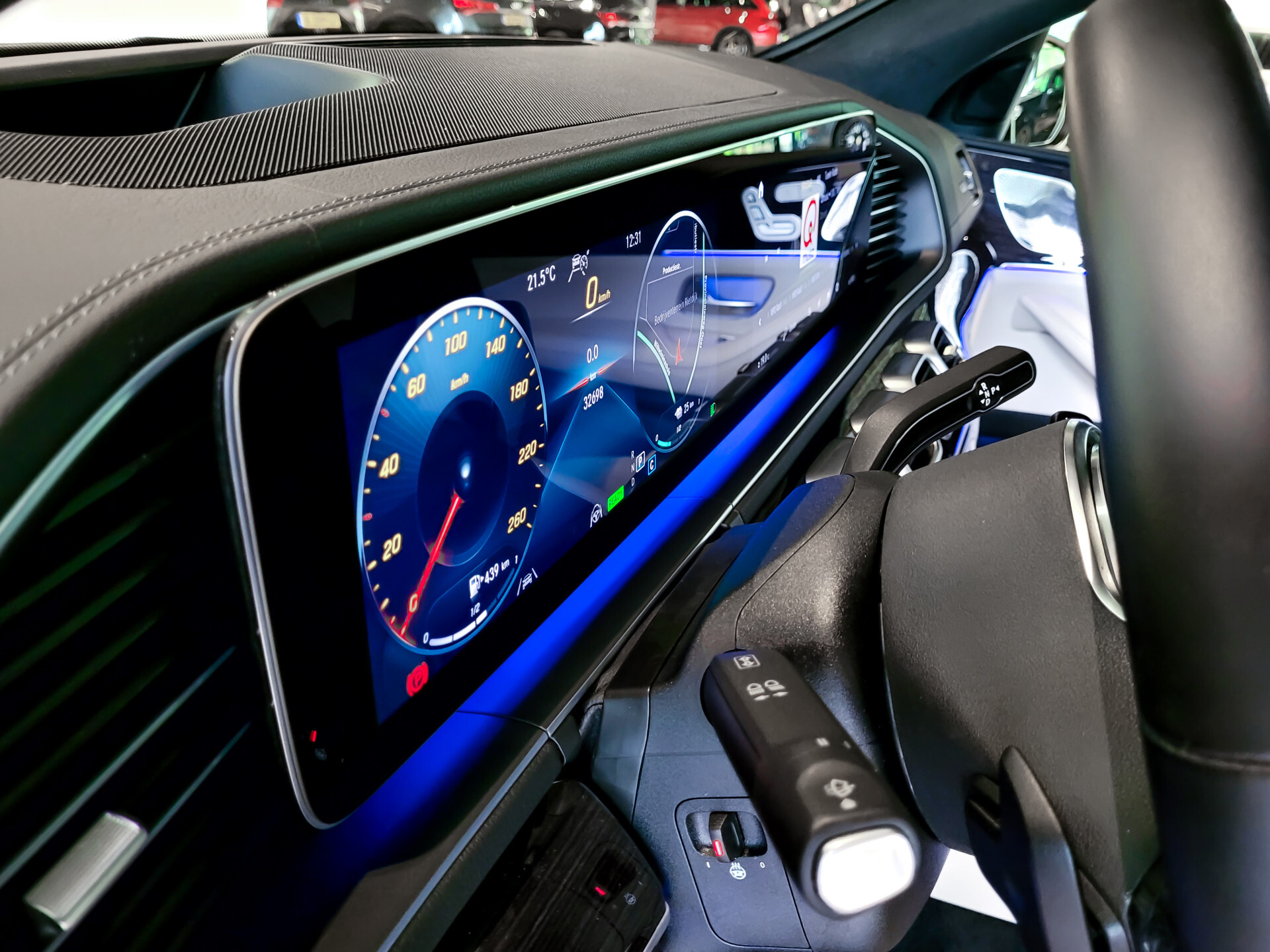 Mercedes-Benz GLE Coupé 350 e 4-M AMG Luchtvering | Massage | HUD | Distronic | Stoelkoeling | Trekhaak | Burmester | Night Foto 23