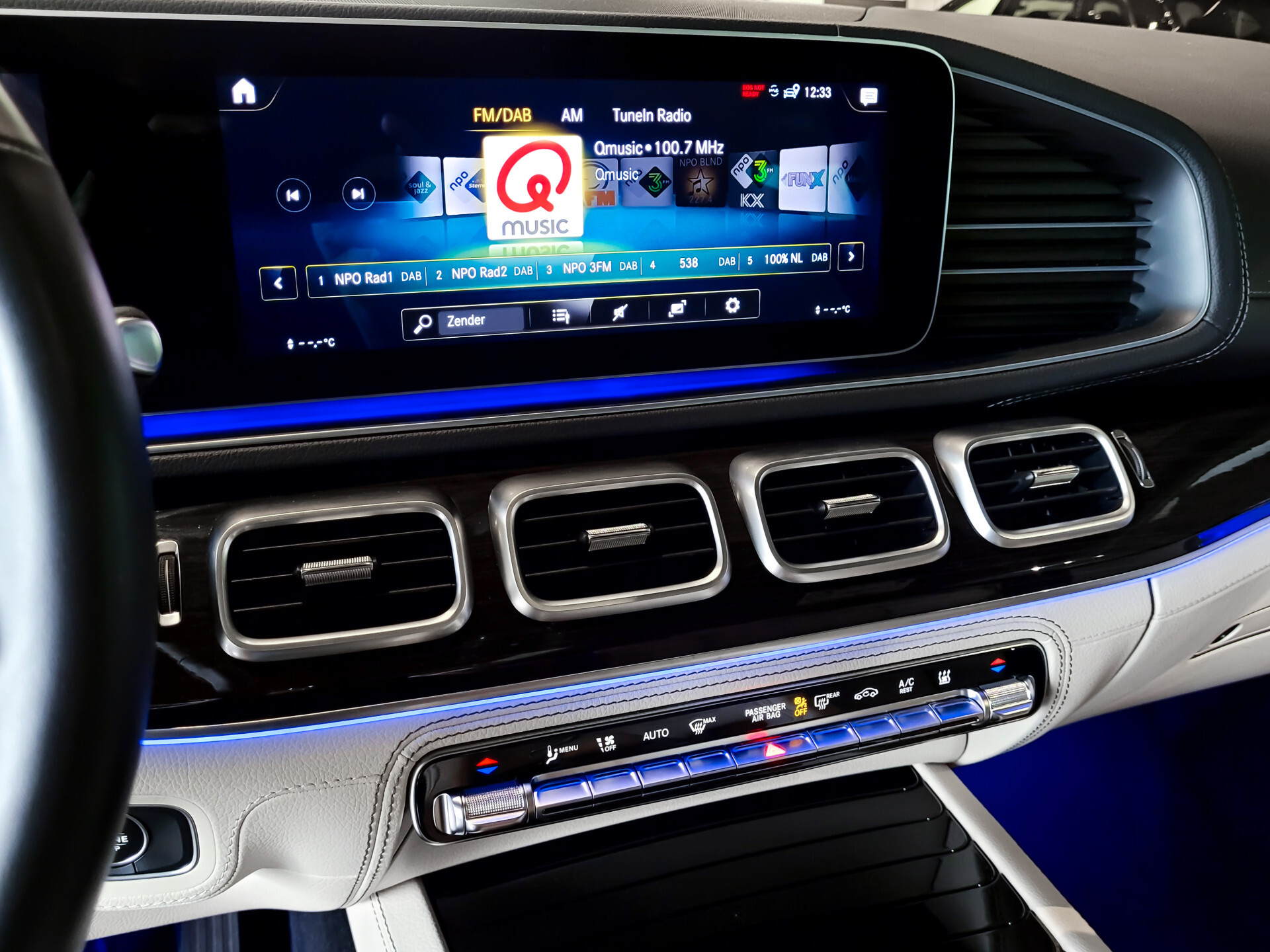 Mercedes-Benz GLE Coupé 350 e 4-M AMG Luchtvering | Massage | HUD | Distronic | Stoelkoeling | Trekhaak | Burmester | Night Foto 25