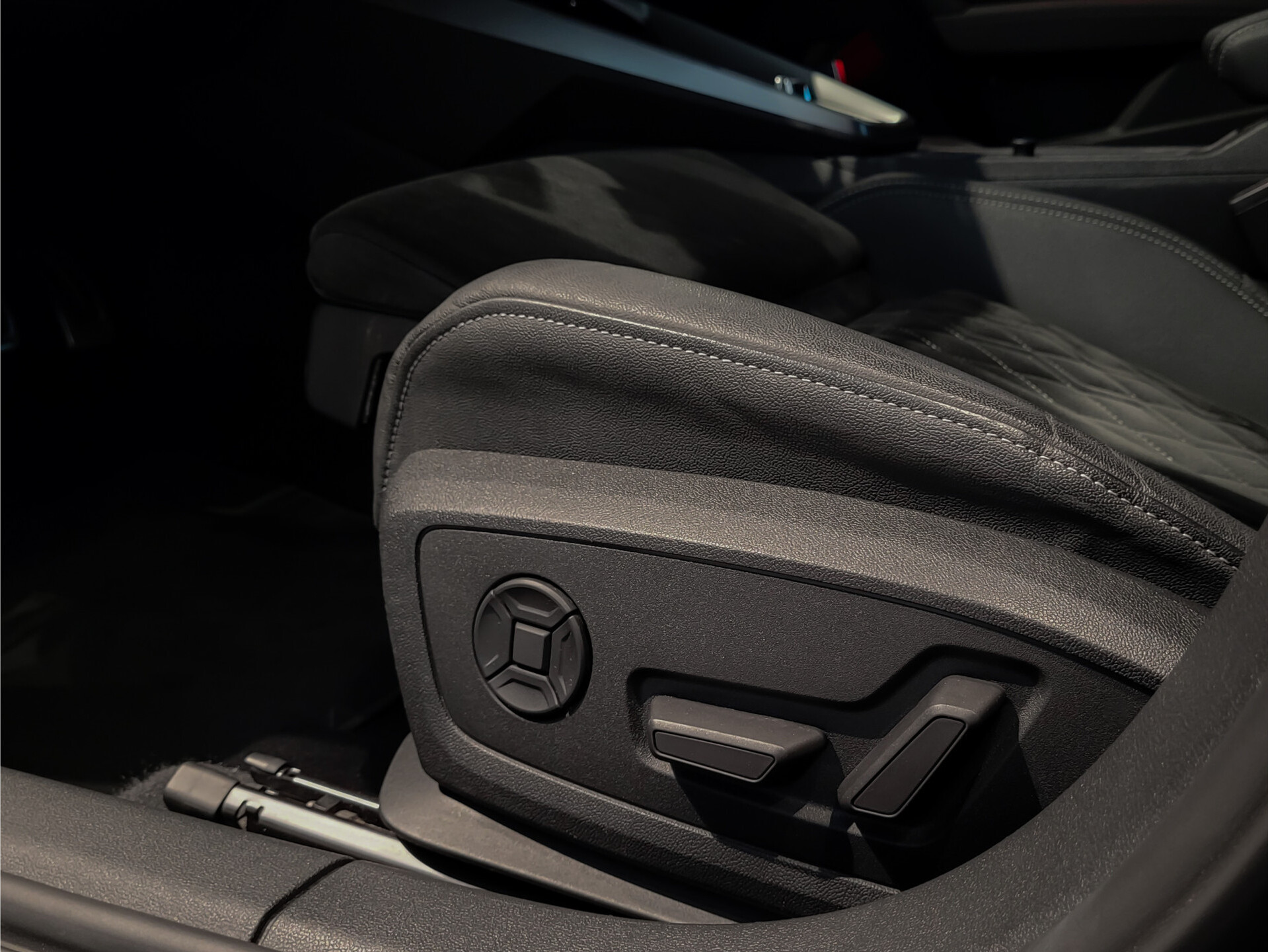 Audi S3 Sportback Quattro 2.0 TFSI Panorama | Keyless | B&O | Adaptive Cruise | Memory | HUD | Schakelbare uitlaat | Carbon | Blackpack | BTW Foto 32