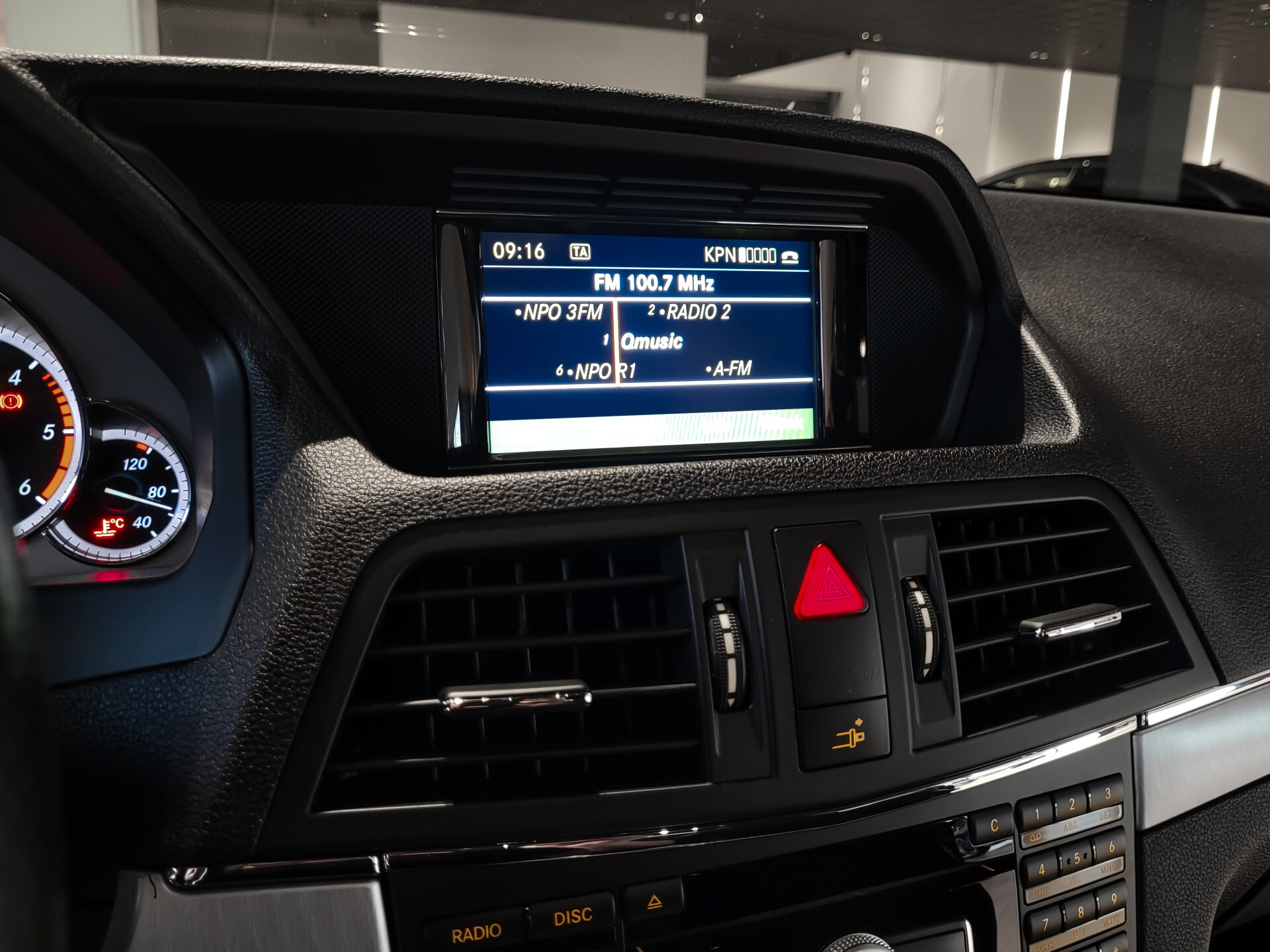 Mercedes-Benz E-Klasse Coupé 220 Cdi Avantgarde Panorama | Stoelverwarming | New Service Aut7 Foto 10