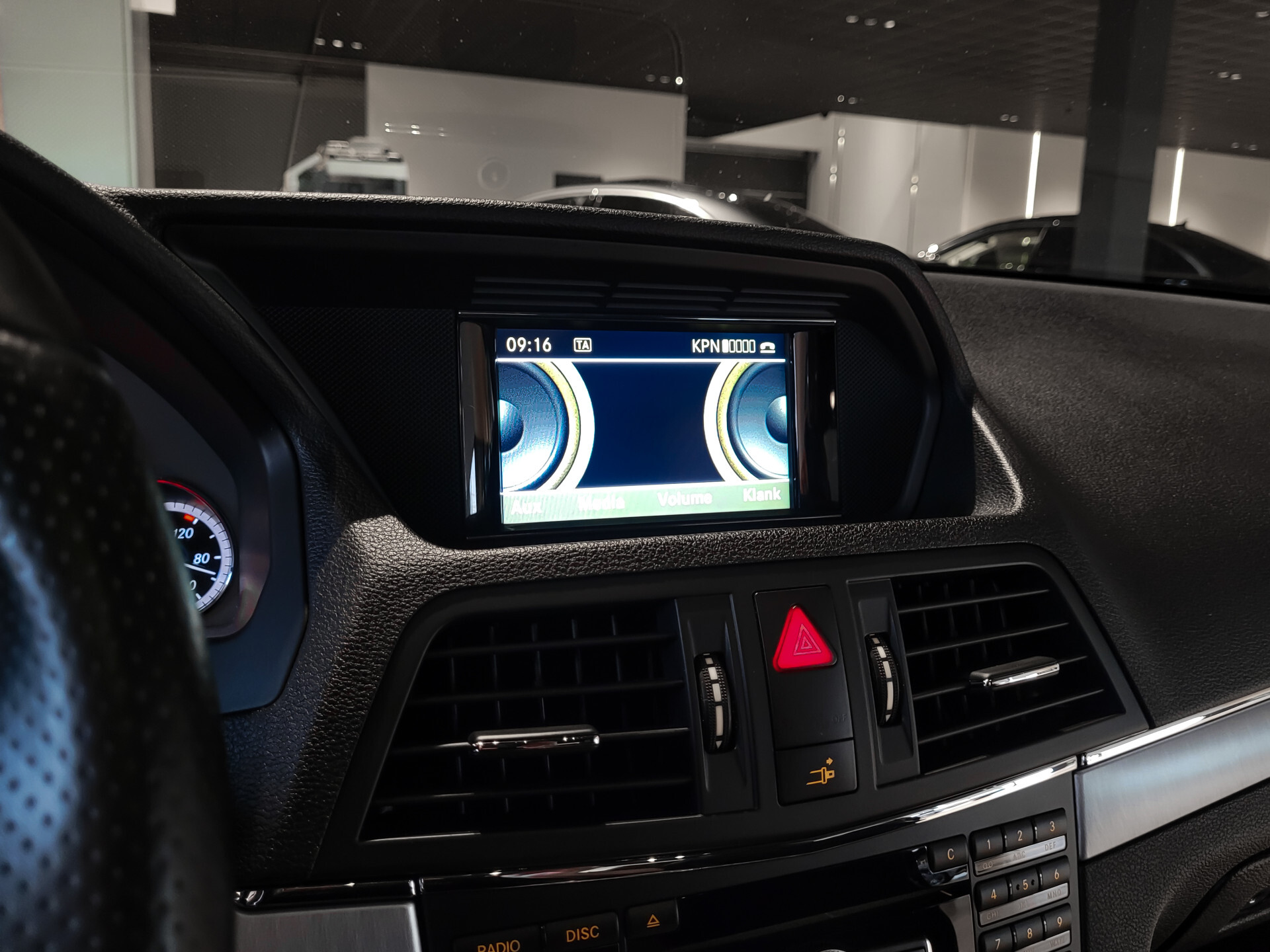 Mercedes-Benz E-Klasse Coupé 220 Cdi Avantgarde Panorama | Stoelverwarming | New Service Aut7 Foto 14