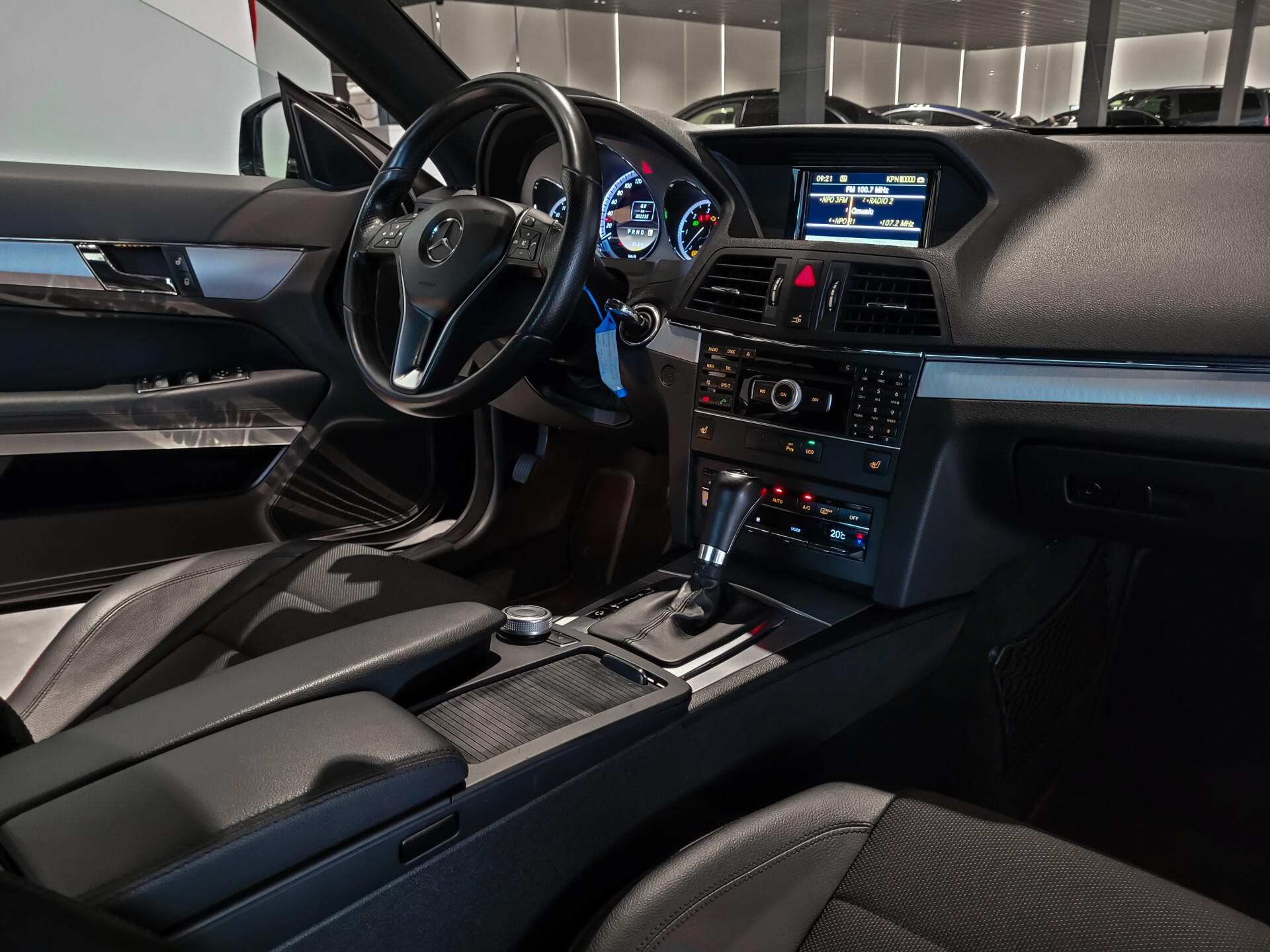 Mercedes-Benz E-Klasse Coupé 220 Cdi Avantgarde Panorama | Stoelverwarming | New Service Aut7 Foto 20