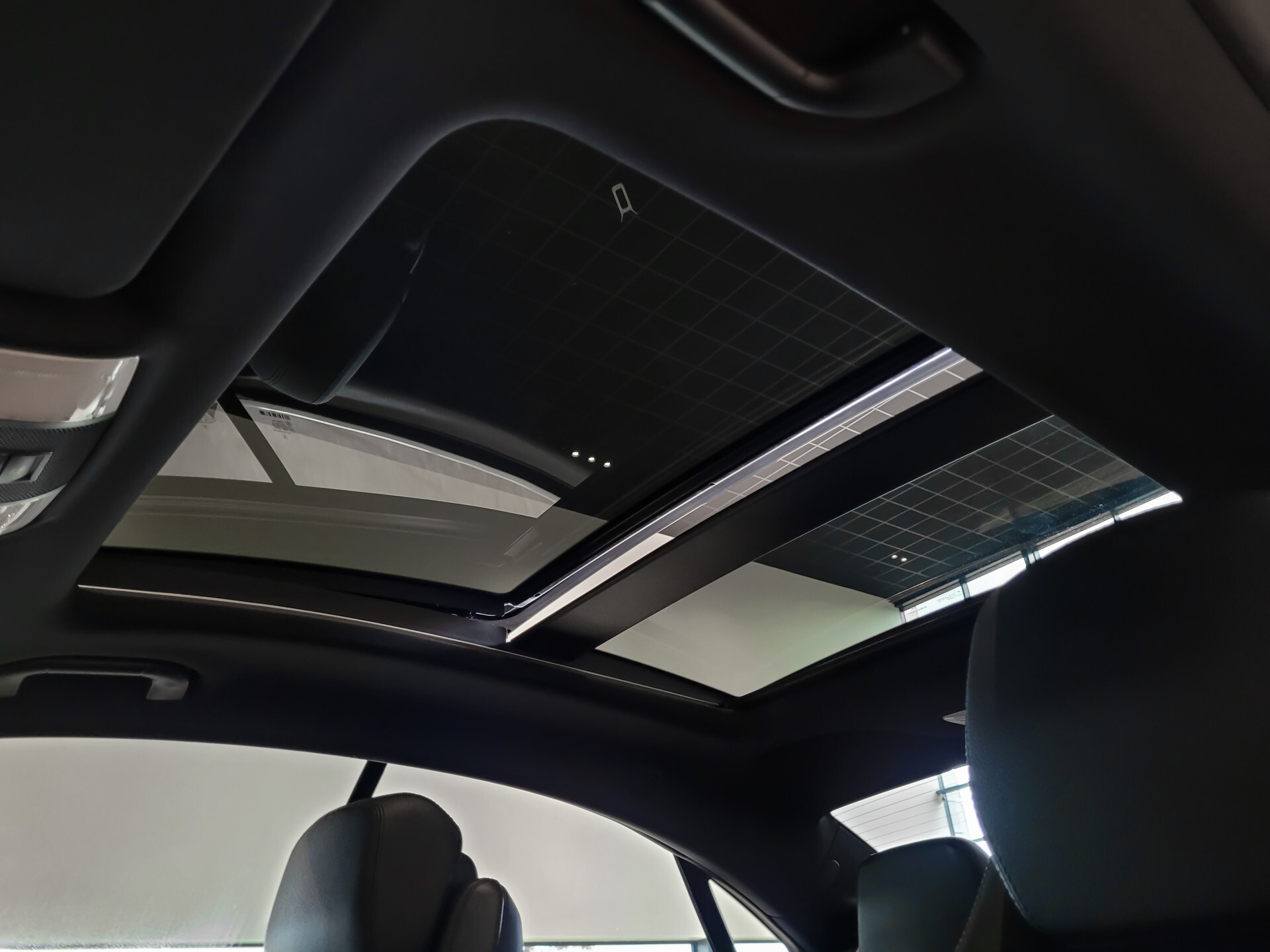 Mercedes-Benz E-Klasse Coupé 220 Cdi Avantgarde Panorama | Stoelverwarming | New Service Aut7 Foto 23