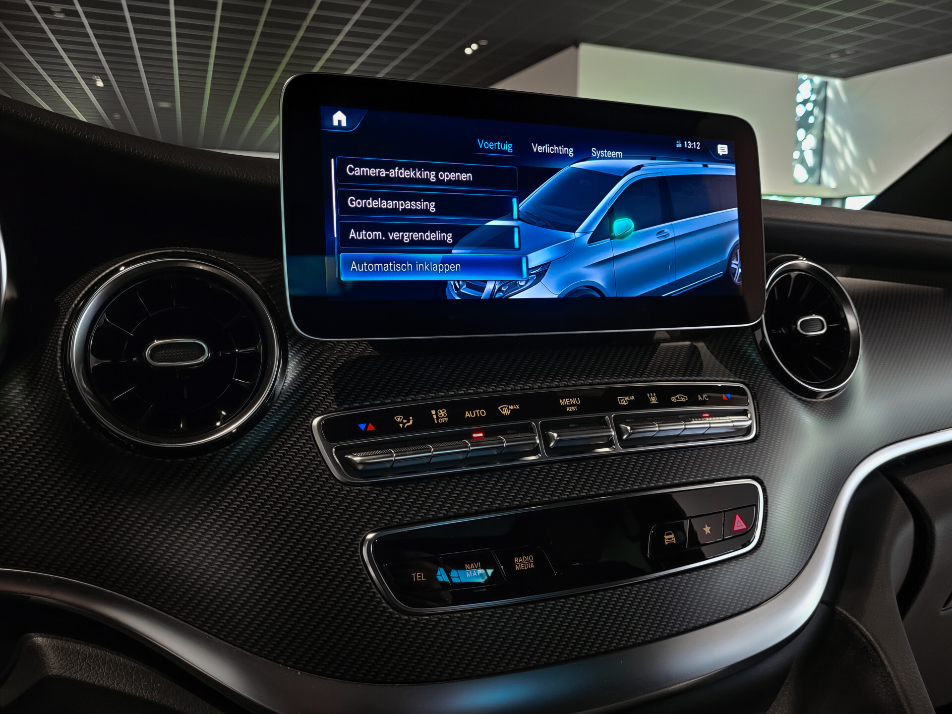 Mercedes-Benz V-Klasse 300d 4-M DC Lang AMG Avantgarde Edition Panorama | Stoelkoeling | Burmester | Distronic Foto 16