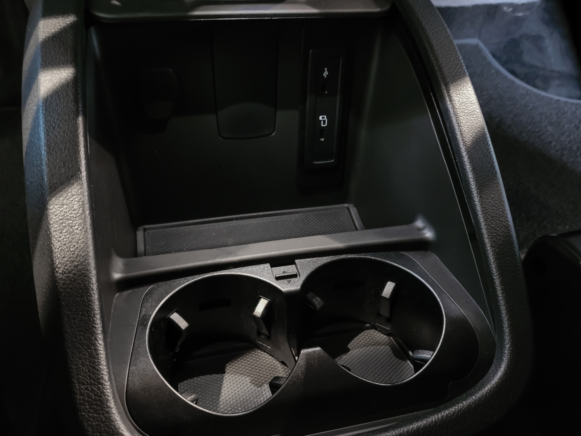 Mercedes-Benz V-Klasse 300d 4-M DC Lang AMG Avantgarde Edition Panorama | Stoelkoeling | Burmester | Distronic Foto 21