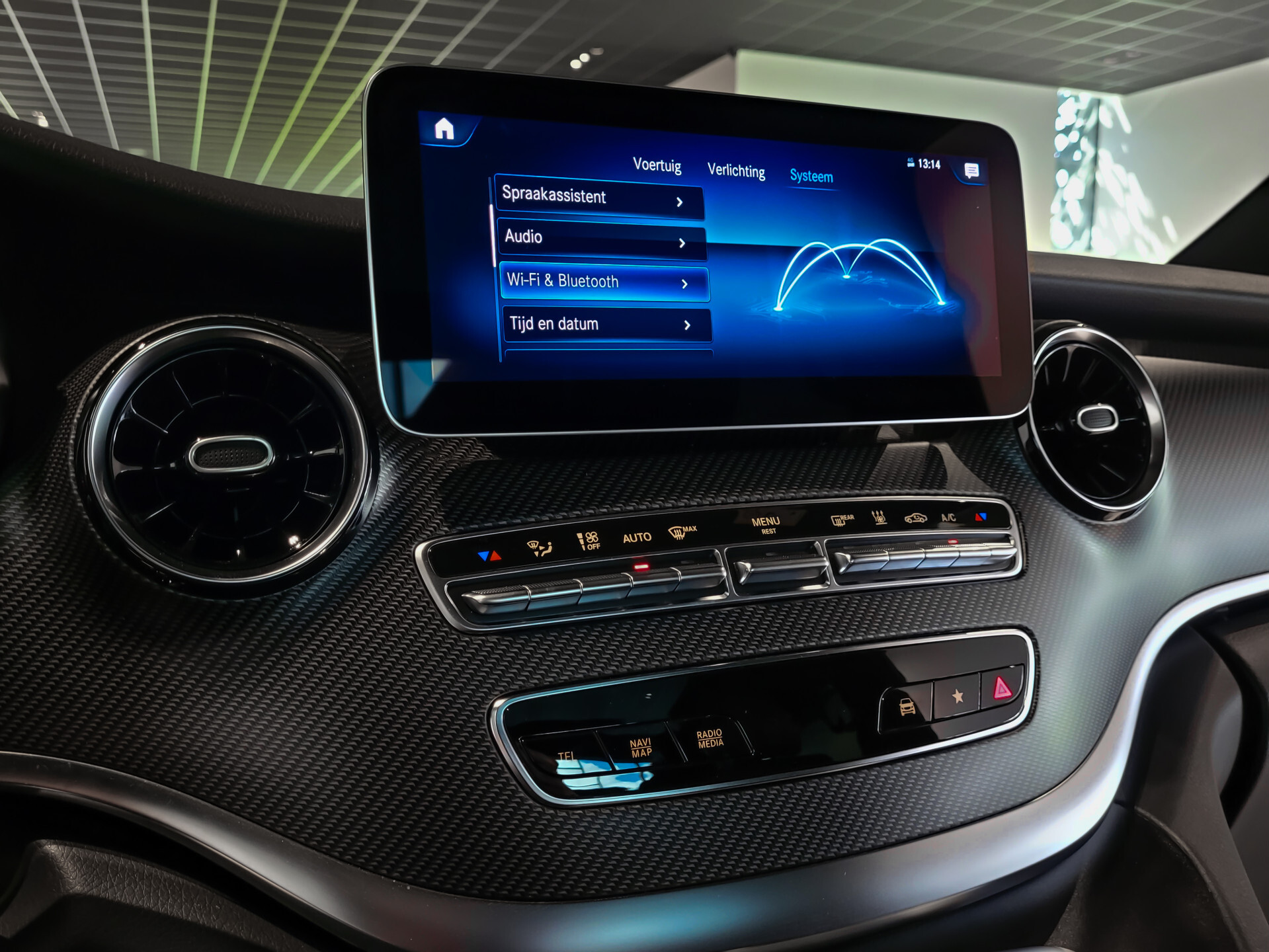 Mercedes-Benz V-Klasse 300d 4-M DC Lang AMG Avantgarde Edition Panorama | Stoelkoeling | Burmester | Distronic Foto 22