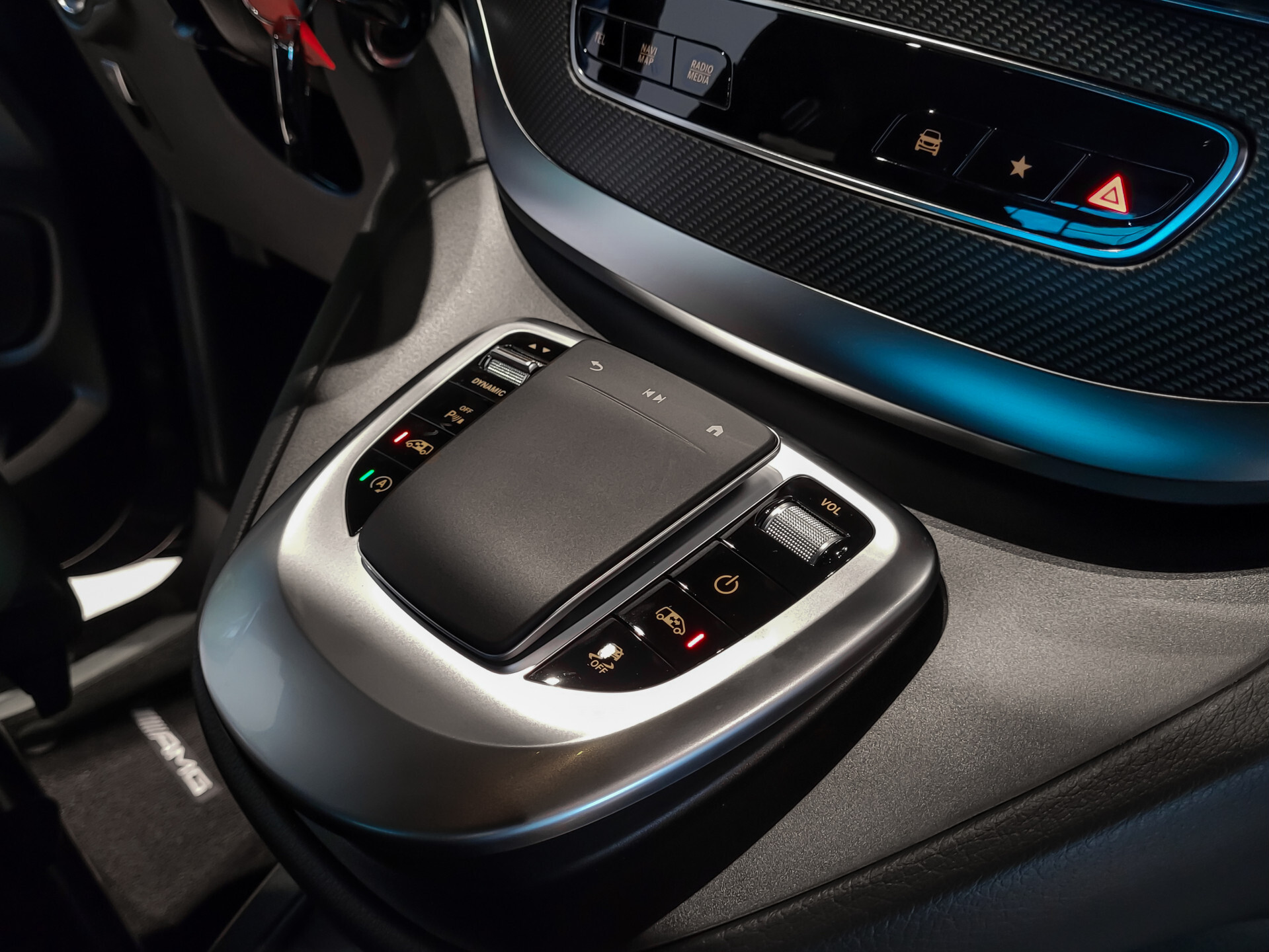 Mercedes-Benz V-Klasse 300d 4-M DC Lang AMG Avantgarde Edition Panorama | Stoelkoeling | Burmester | Distronic Foto 24