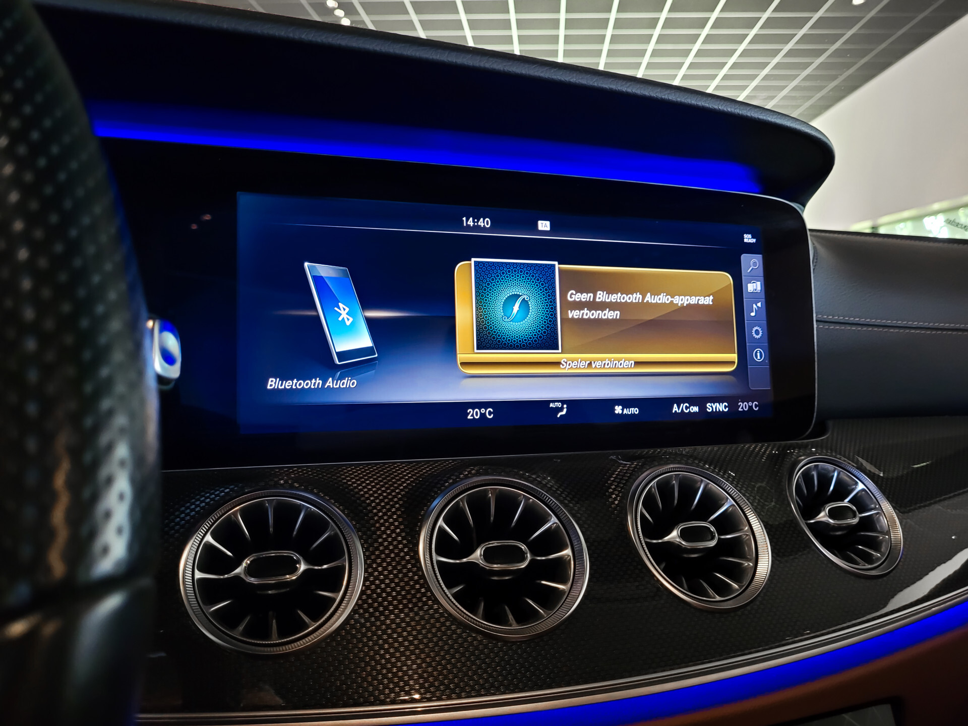 Mercedes-Benz E-Klasse Cabrio 200 AMG Premium Plus Foto 14