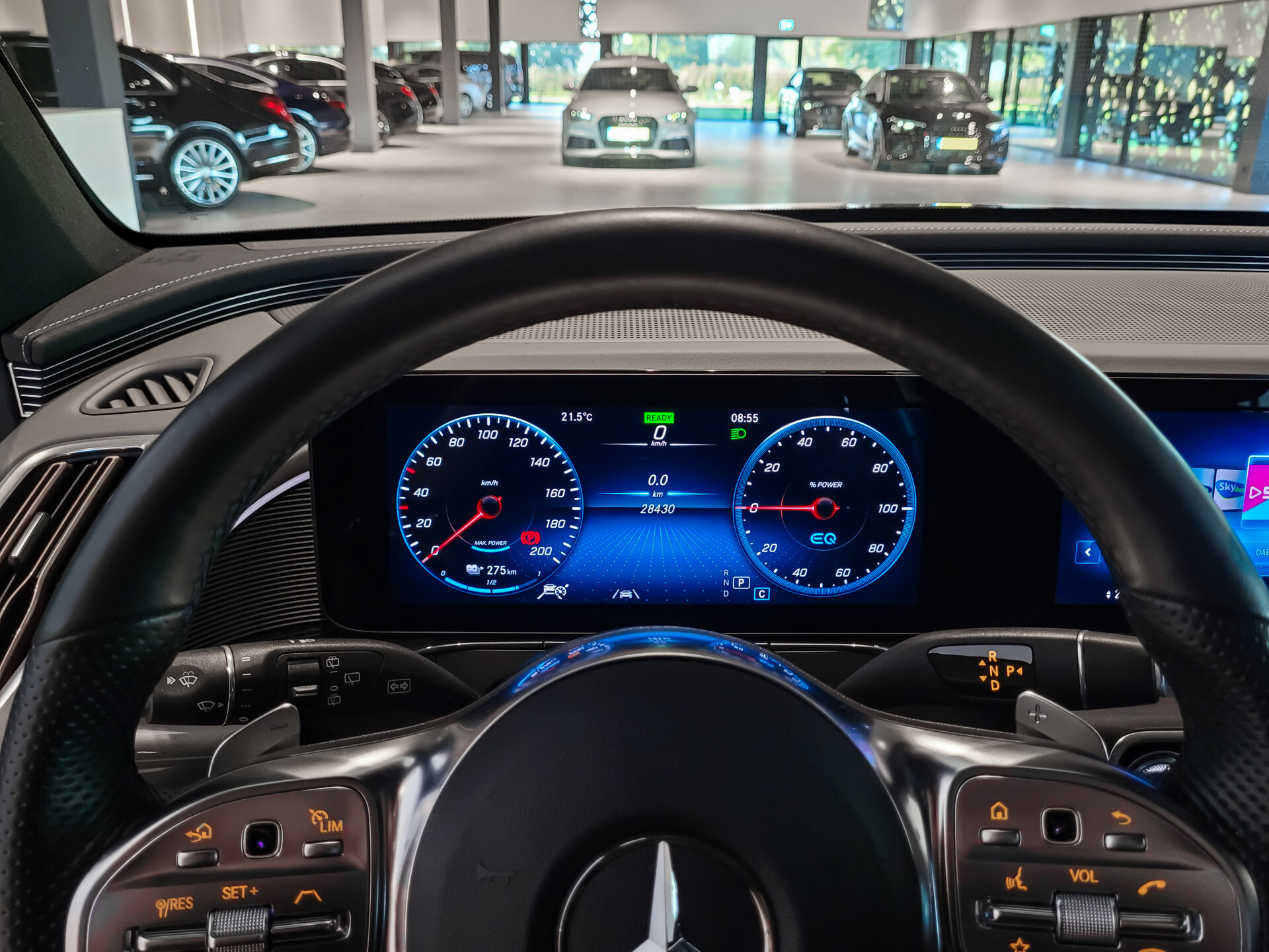 Mercedes-Benz EQC 400 4M AMG Rij-assistentie | Schuifdak | Burmester | 21"AMG | Trekhaak | Treeplanken Foto 17