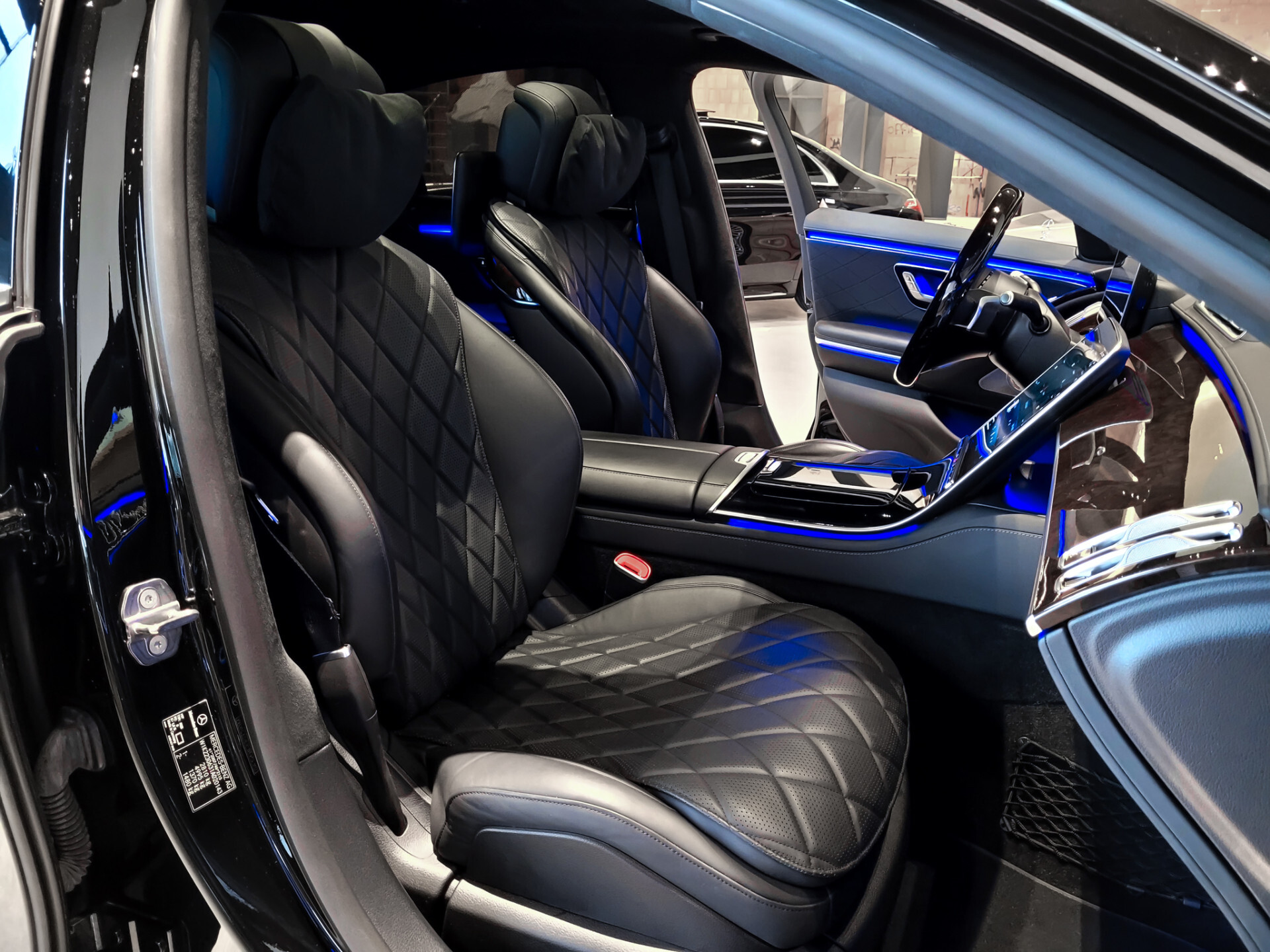 Mercedes-Benz S-Klasse 500 4M AMG Exclusive | 4xMassage | Entertainment | Achterassturing | 4xstoelkoeling | HUD Foto 3