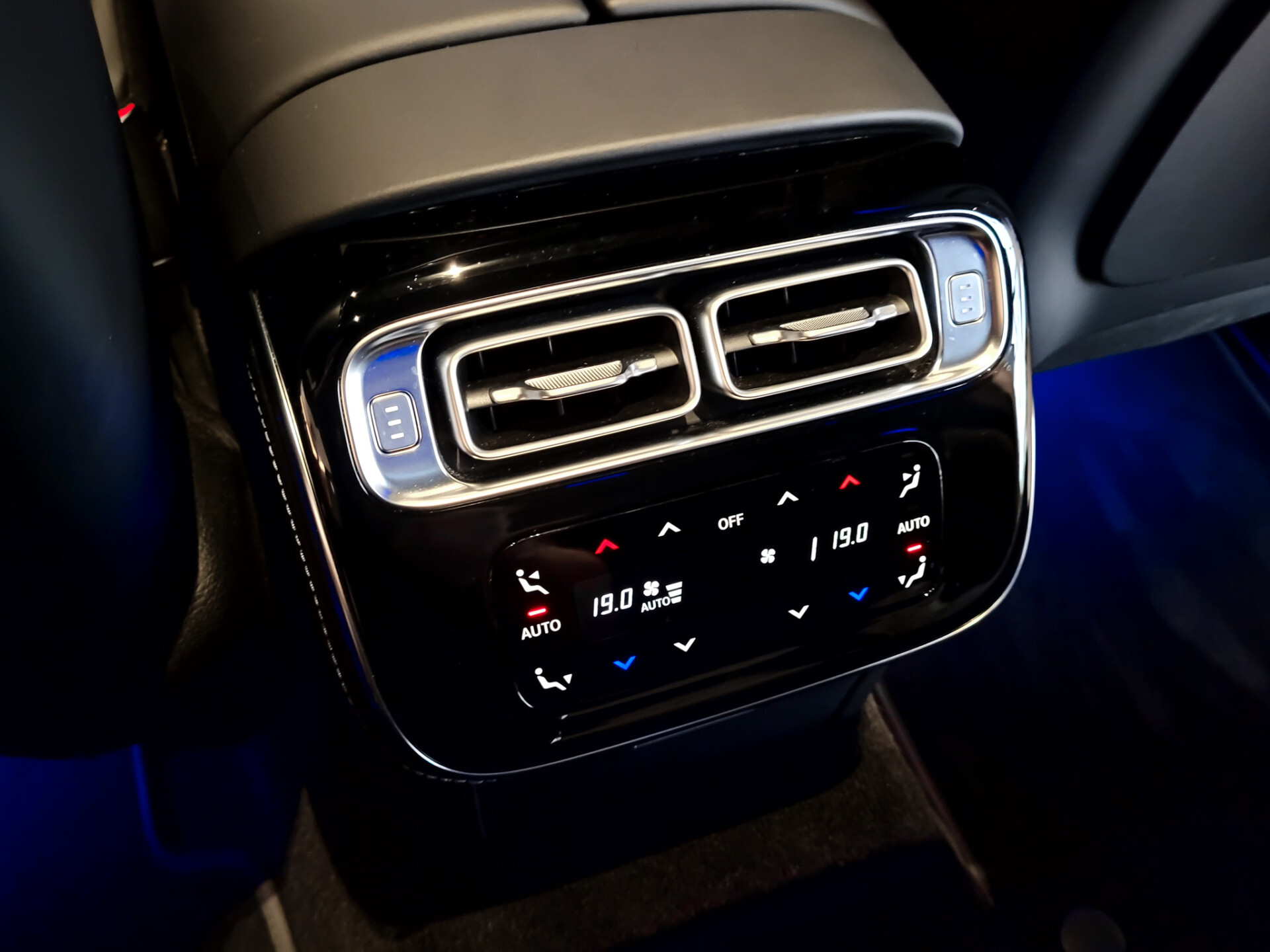 Mercedes-Benz S-Klasse 500 4M AMG Exclusive | 4xMassage | Entertainment | Achterassturing | 4xstoelkoeling | HUD Foto 30