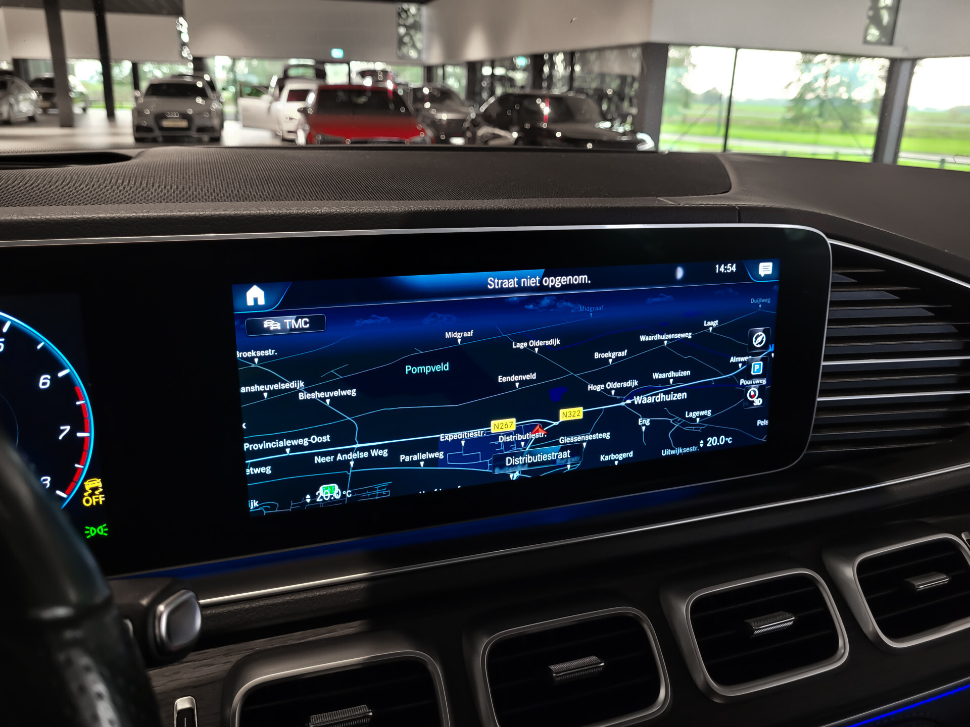 Mercedes-Benz GLE 450 4-M AMG Luchtvering | Distronic | Keyless | 22" | Panoramadak | HUD | Burmester | Trekhaak Foto 11