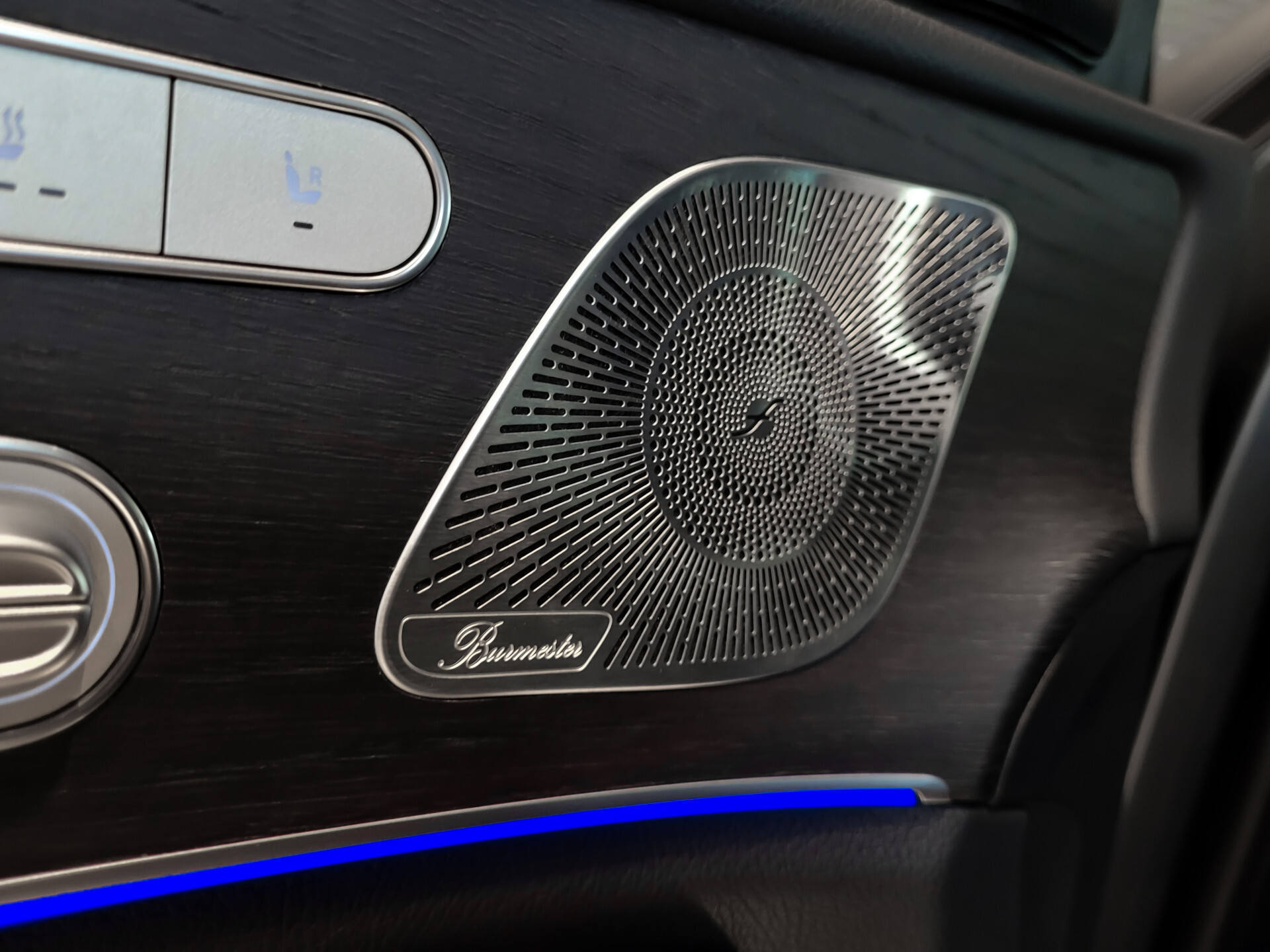 Mercedes-Benz GLE 450 4-M AMG Luchtvering | Distronic | Keyless | 22" | Panoramadak | HUD | Burmester | Trekhaak Foto 14