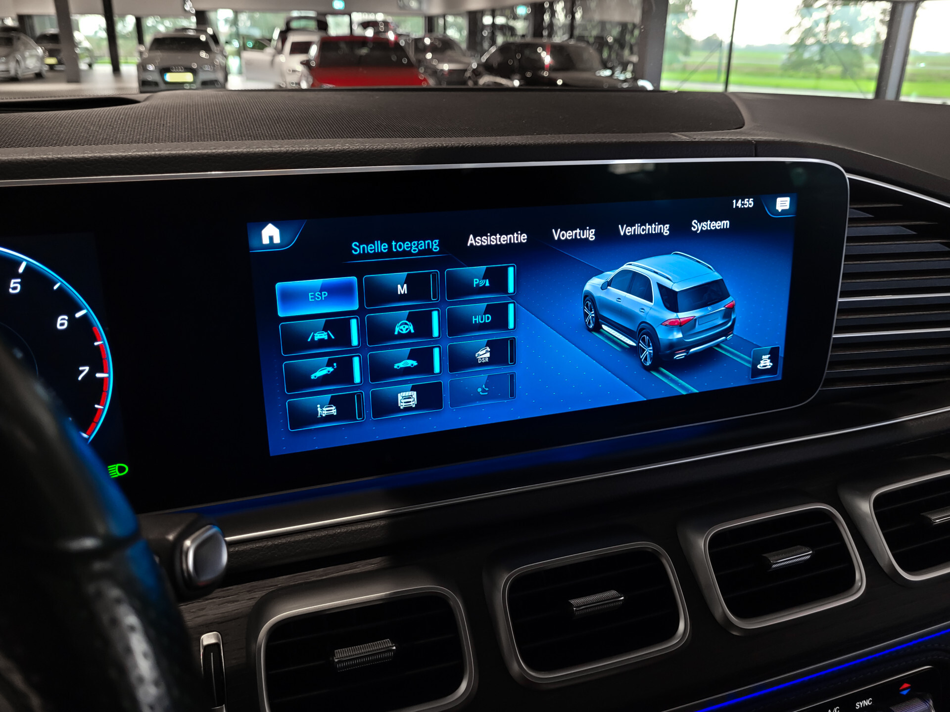 Mercedes-Benz GLE 450 4-M AMG Luchtvering | Distronic | Keyless | 22" | Panoramadak | HUD | Burmester | Trekhaak Foto 21