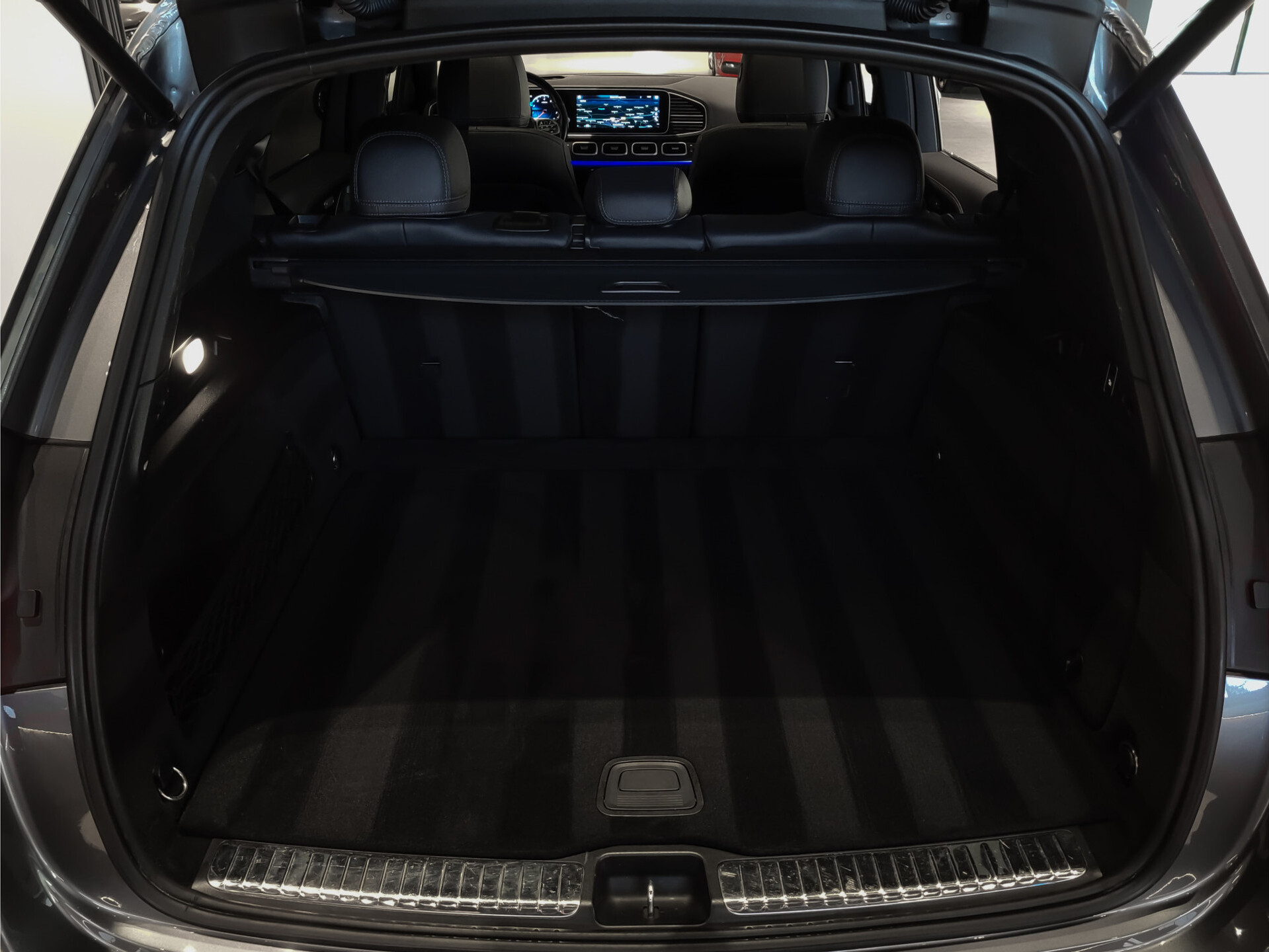 Mercedes-Benz GLE 450 4-M AMG Luchtvering | Distronic | Keyless | 22" | Panoramadak | HUD | Burmester | Trekhaak Foto 45