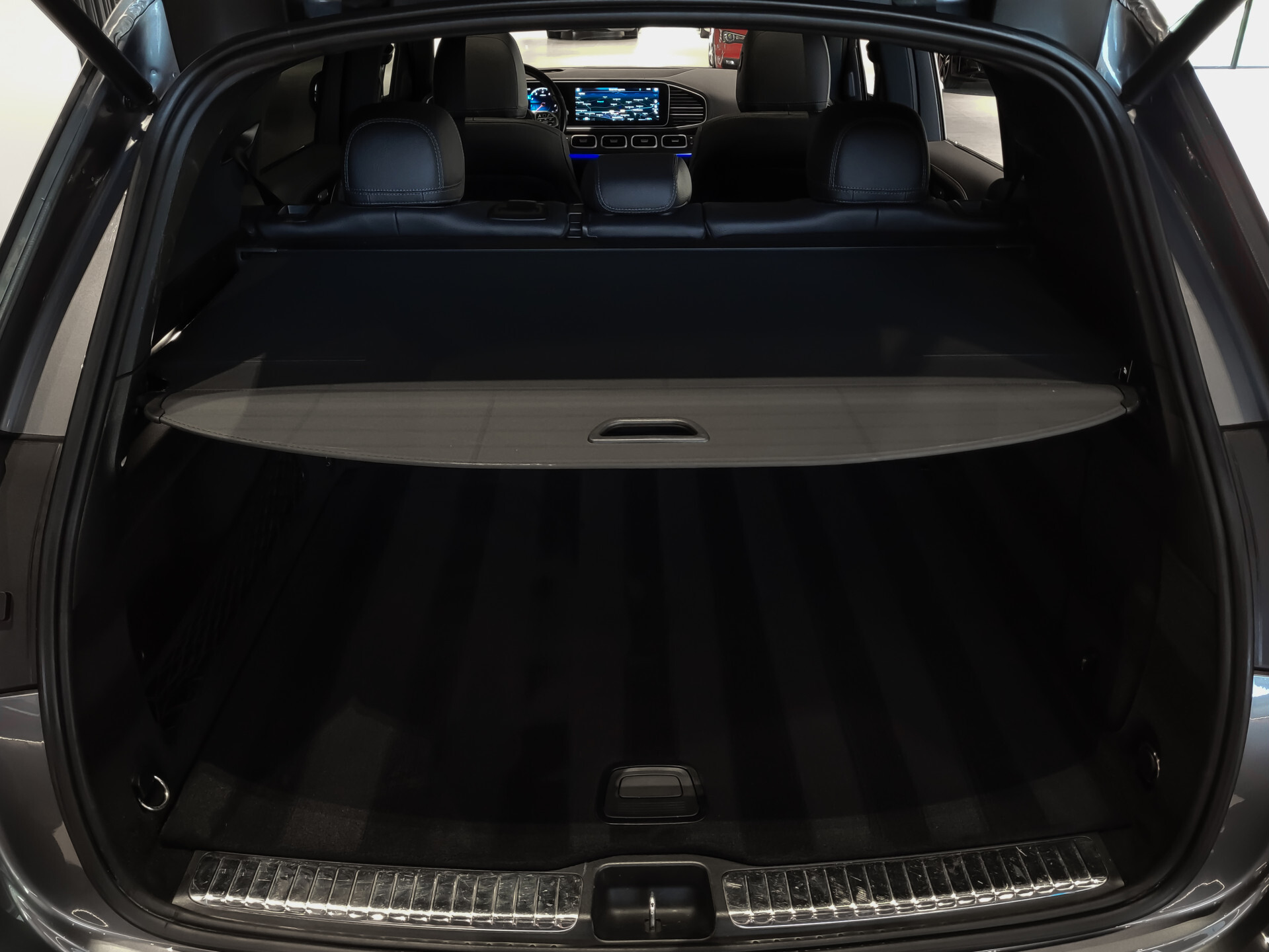 Mercedes-Benz GLE 450 4-M AMG Luchtvering | Distronic | Keyless | 22" | Panoramadak | HUD | Burmester | Trekhaak Foto 46