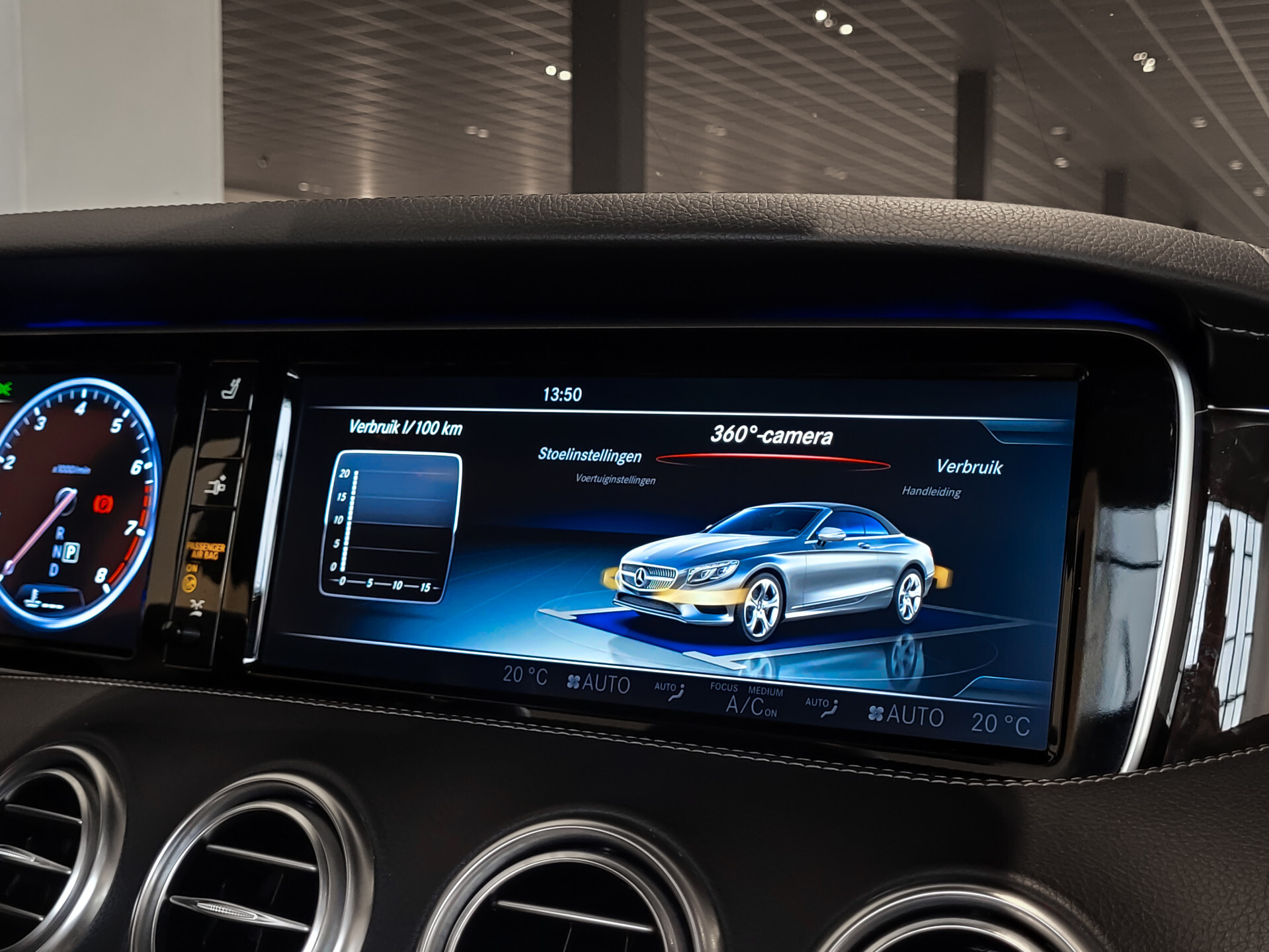 Mercedes-Benz S-Klasse Cabrio 500 AMG Distronic | Keyless | 20" | Airscarf | 360 | Stoelkoeling | Mem | Aircap | LED Foto 29