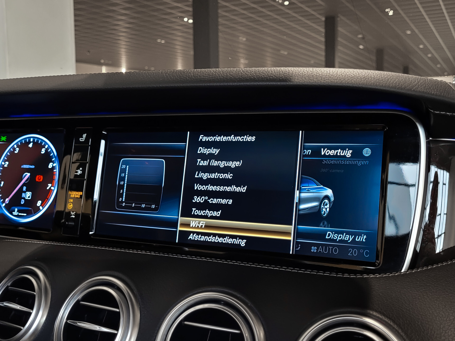 Mercedes-Benz S-Klasse Cabrio 500 AMG Distronic | Keyless | 20" | Airscarf | 360 | Stoelkoeling | Mem | Aircap | LED Foto 32