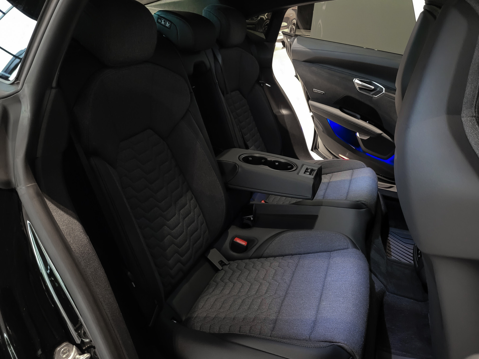 Audi e-tron GT GT edition ZERO Competition 93 kWh Bang&Olufsen | Panorama | BTW | 1ste eigenaar | NL Auto Foto 7