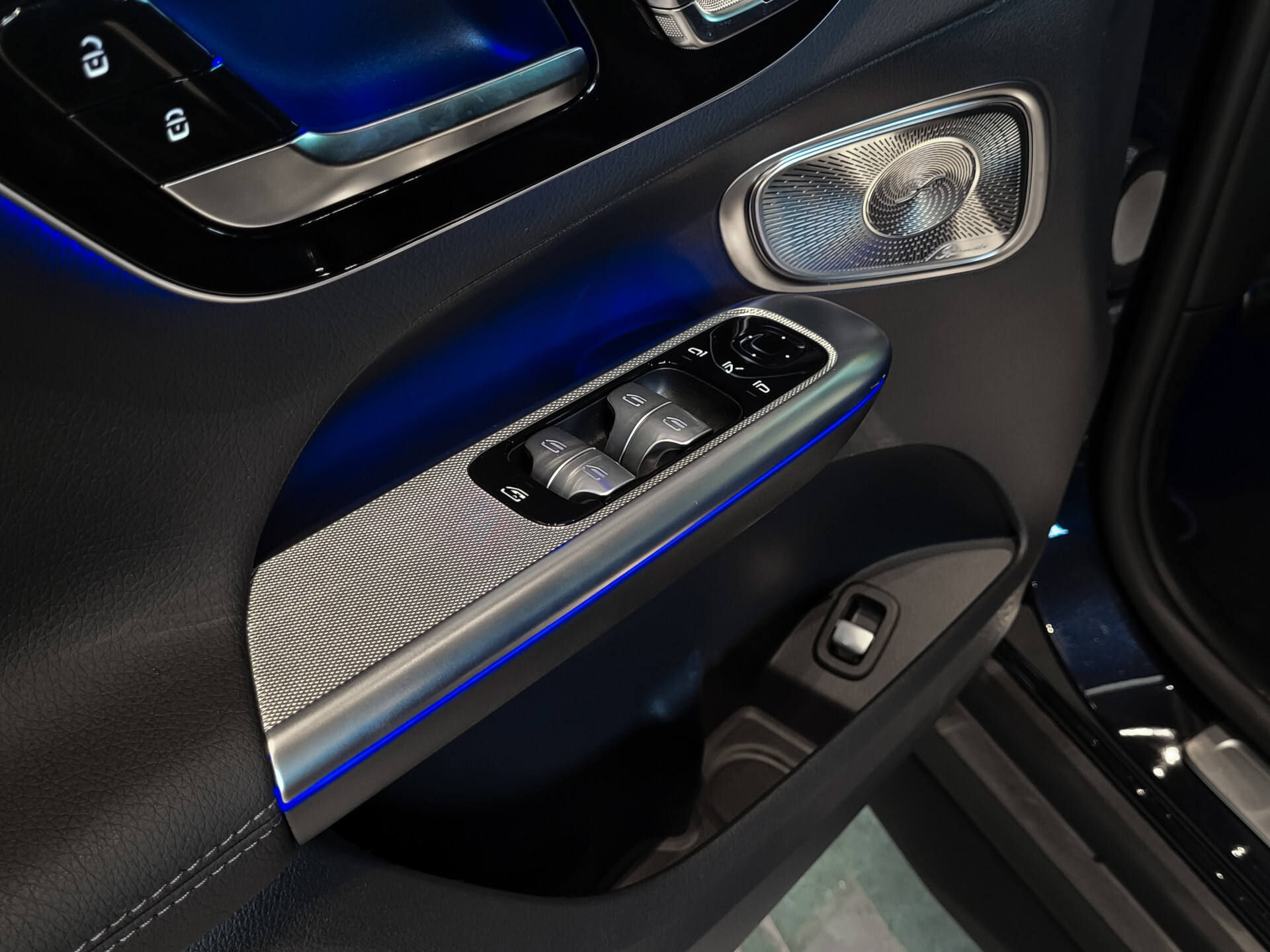 Mercedes-Benz GLC 300 4M AMG Night | Luchtvering | Massage | Stoelkoeling | Mem | HUD | Achterassturing | 20" Foto 10
