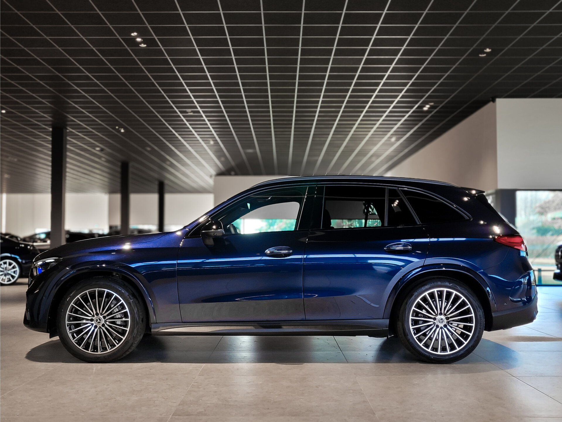 Mercedes-Benz GLC 300 4M AMG Night | Luchtvering | Massage | Stoelkoeling | Mem | HUD | Achterassturing | 20" Foto 4