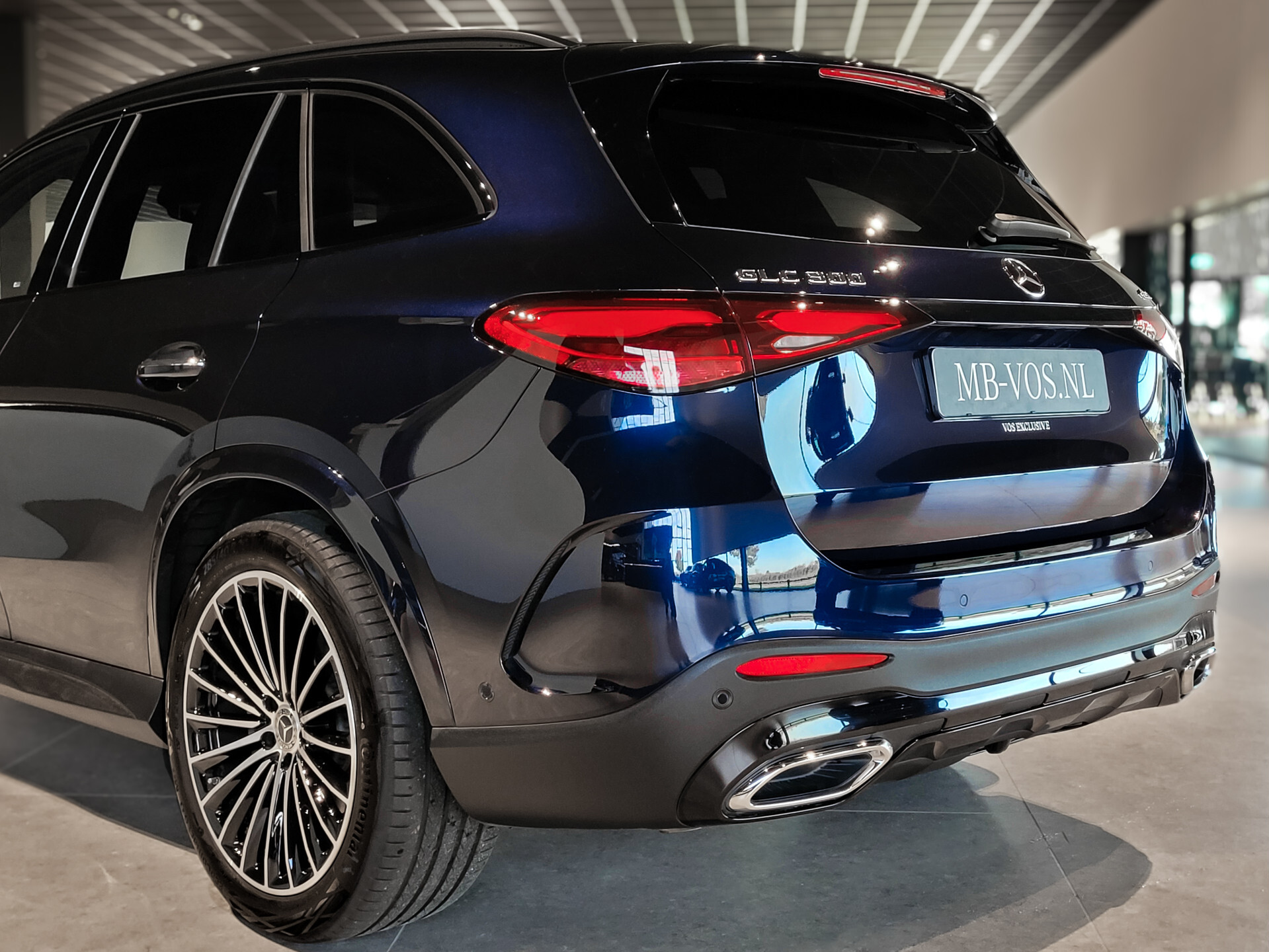 Mercedes-Benz GLC 300 4M AMG Night | Luchtvering | Massage | Stoelkoeling | Mem | HUD | Achterassturing | 20" Foto 45