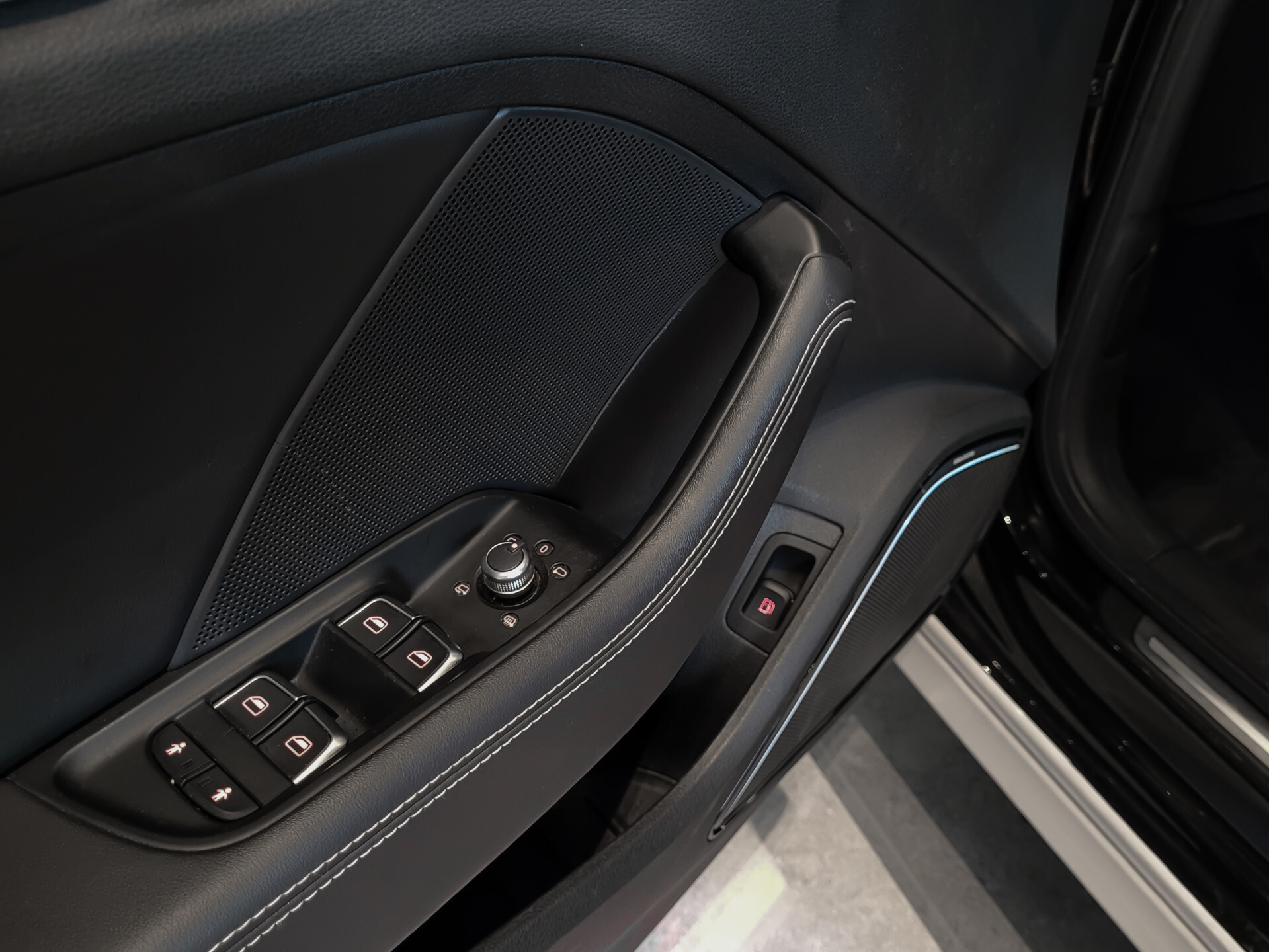 Audi A3 Sportback 1.4 e-tron PHEV S-line Bang&Olufsen | Fijn nappaleder | Sportstoelen | 18" | Pro Line Foto 12