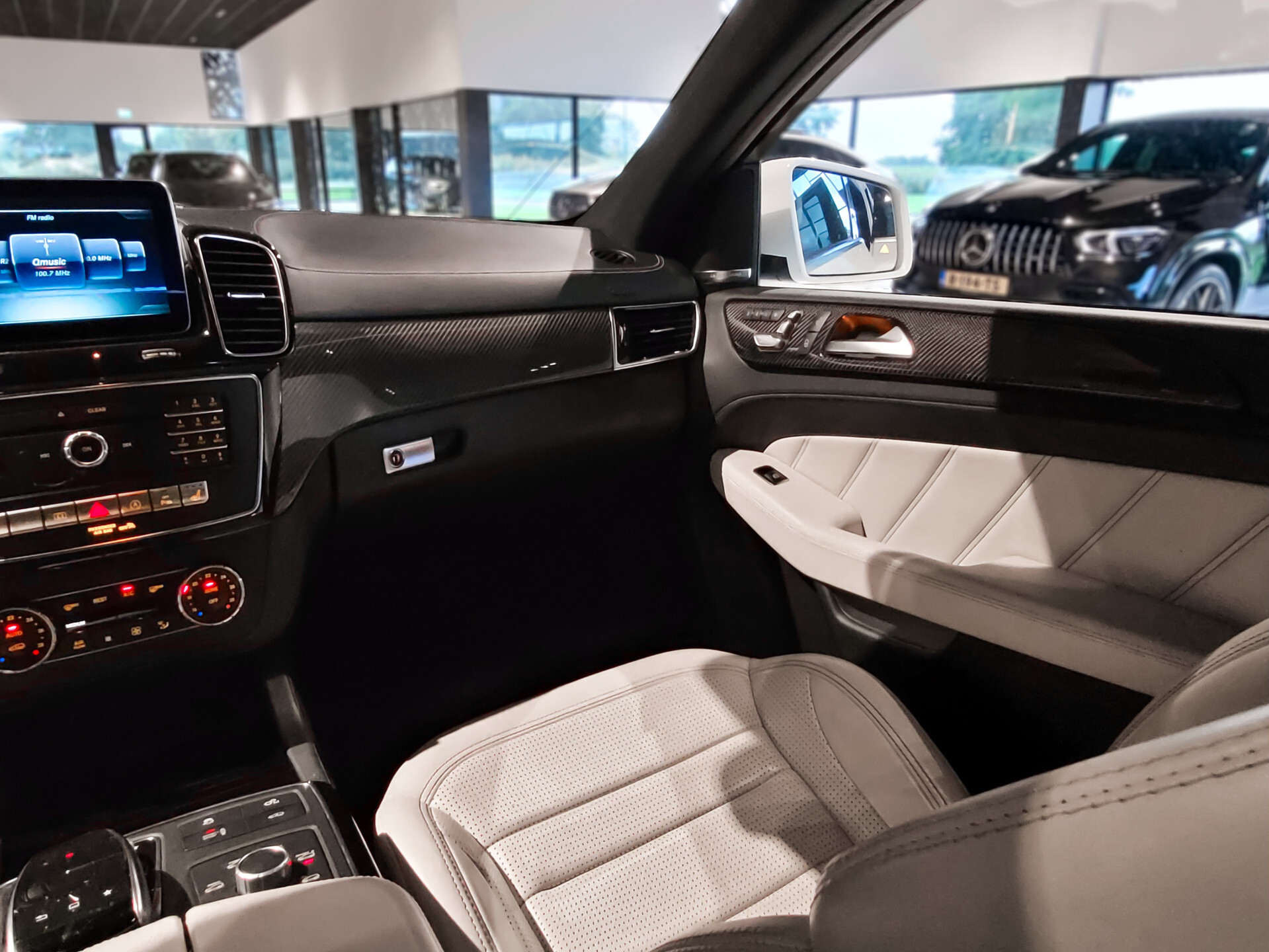 Mercedes-Benz GLE Coupé AMG 63 S 4MATIC Carbon | Exclusive | 22" | Panorama | Stoelkoeling | Mem | Distronic | Harman-Kardon | 22" | Trekhaak Foto 10