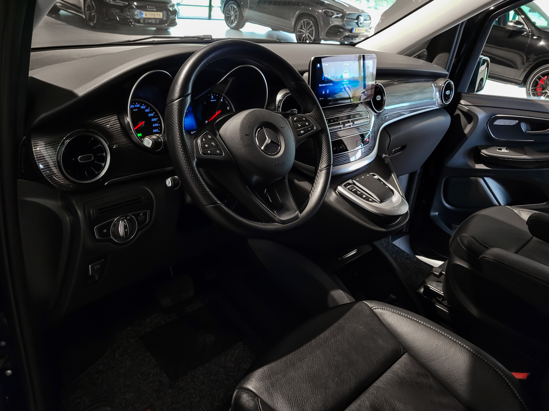 Mercedes-Benz V-Klasse 300d Extra Lang DC Facelift | 2xelektrische schuifdeur | Camera | Aerodynamica | 20" Foto 18