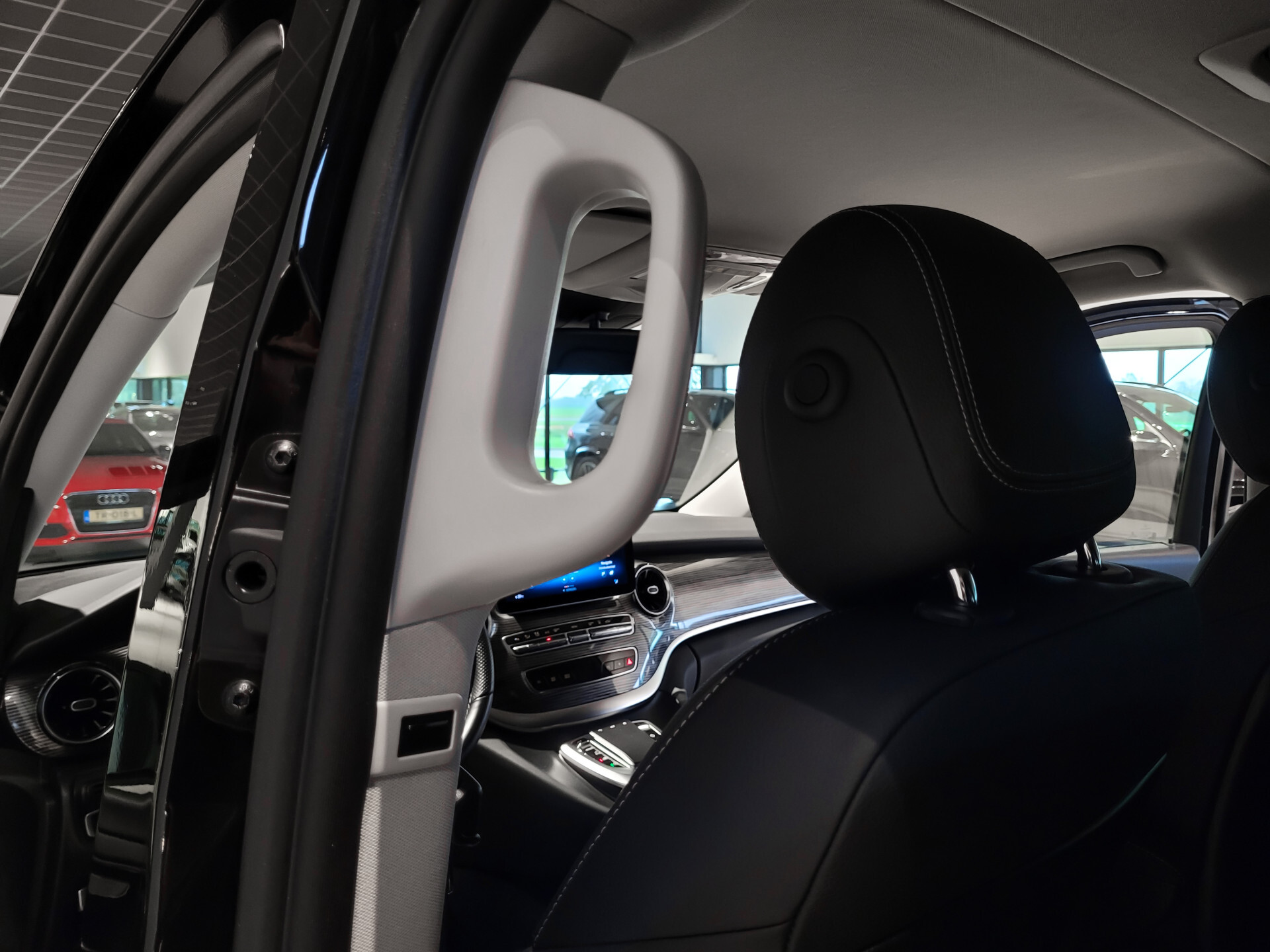 Mercedes-Benz V-Klasse 300d Extra Lang DC Facelift | 2xelektrische schuifdeur | Camera | Aerodynamica | 20" Foto 25