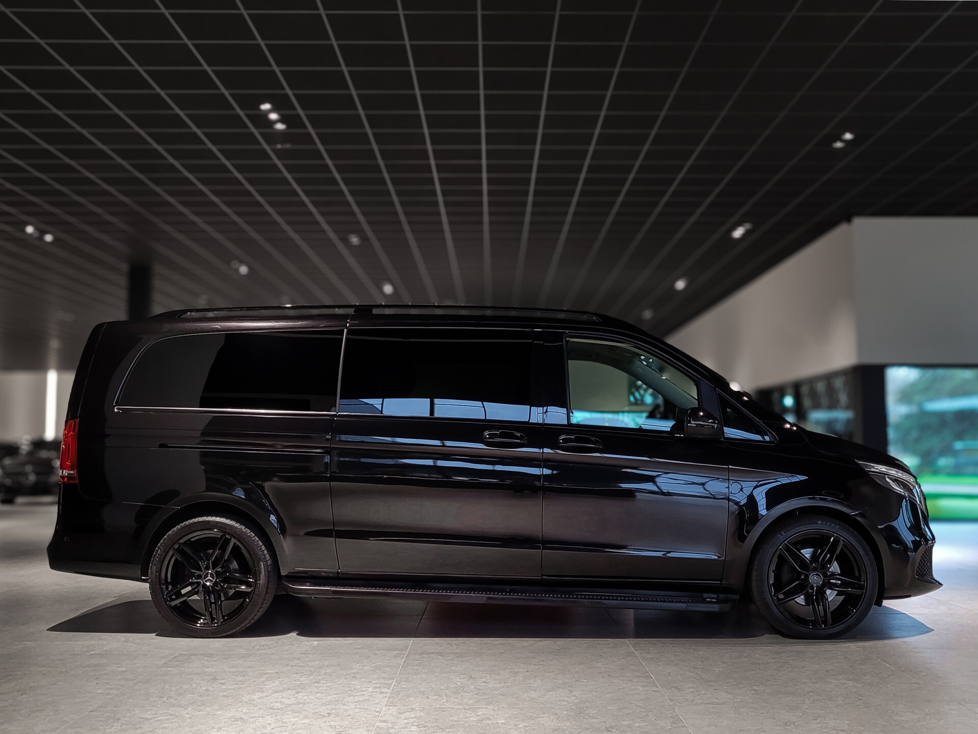 Mercedes-Benz V-Klasse 300d Extra Lang DC Facelift | 2xelektrische schuifdeur | Camera | Aerodynamica | 20" Foto 3