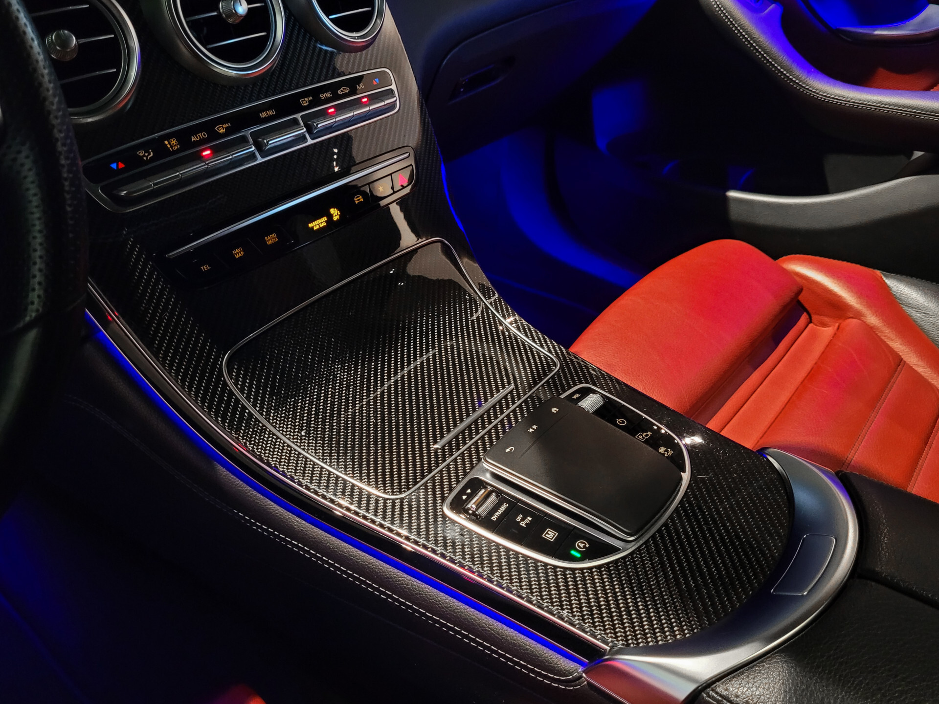 Mercedes-Benz GLC Coupé 200 AMG Manufaktur Carbon | Keyless | Burmester | Mem | Rij-assistentie | Schuifdak | 20" | Night Foto 21